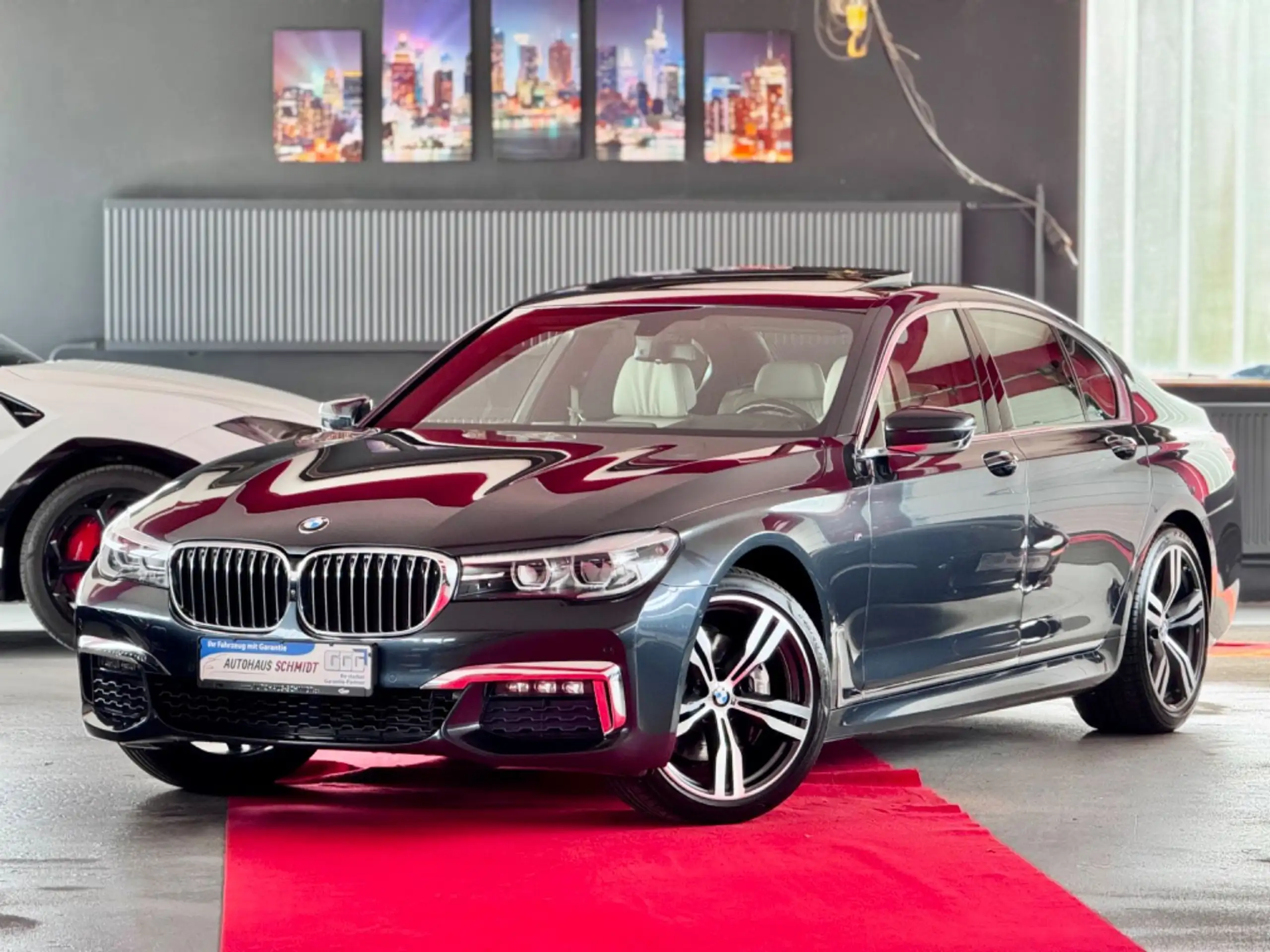 BMW 730 2015