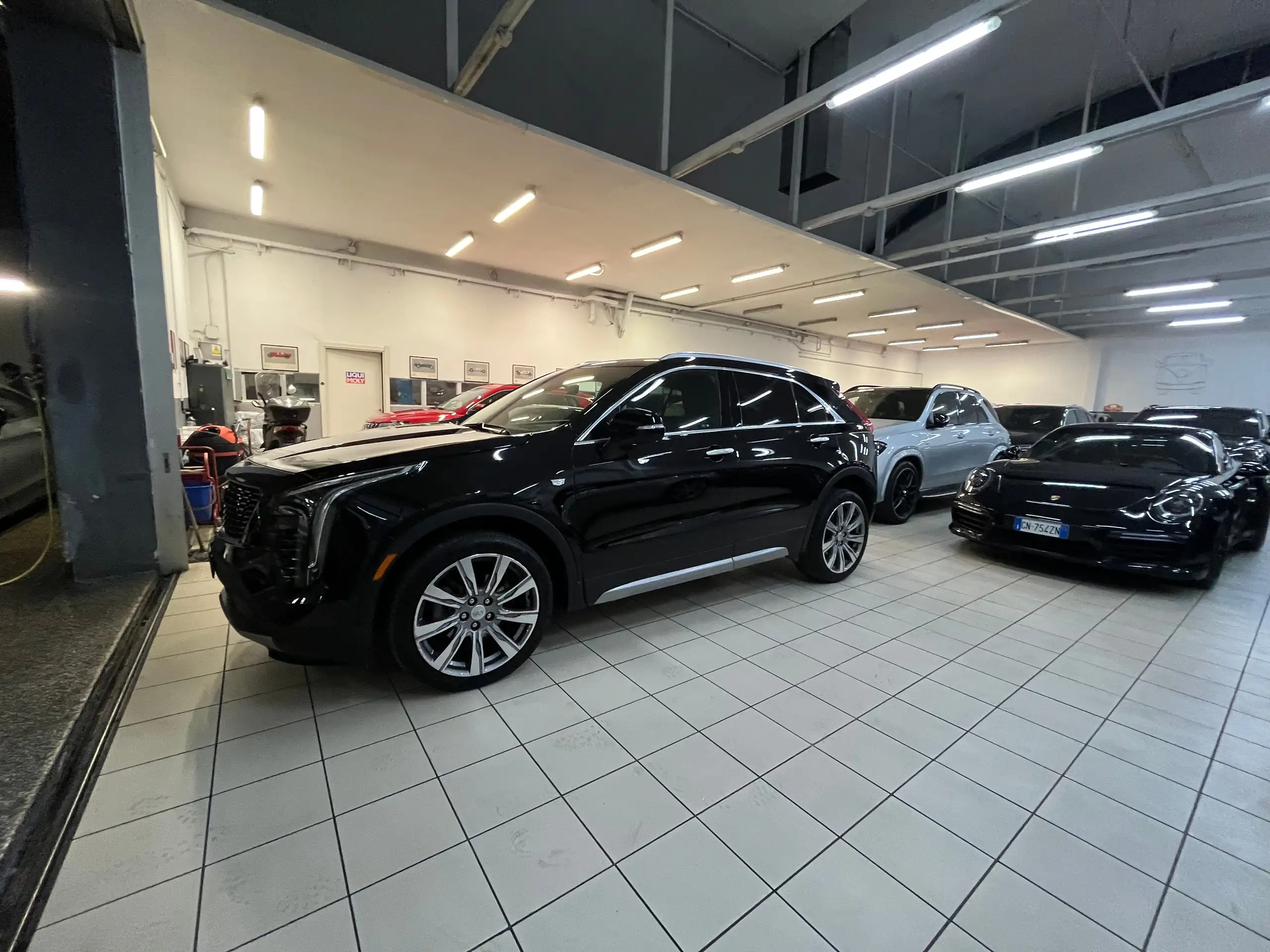 Cadillac - XT4