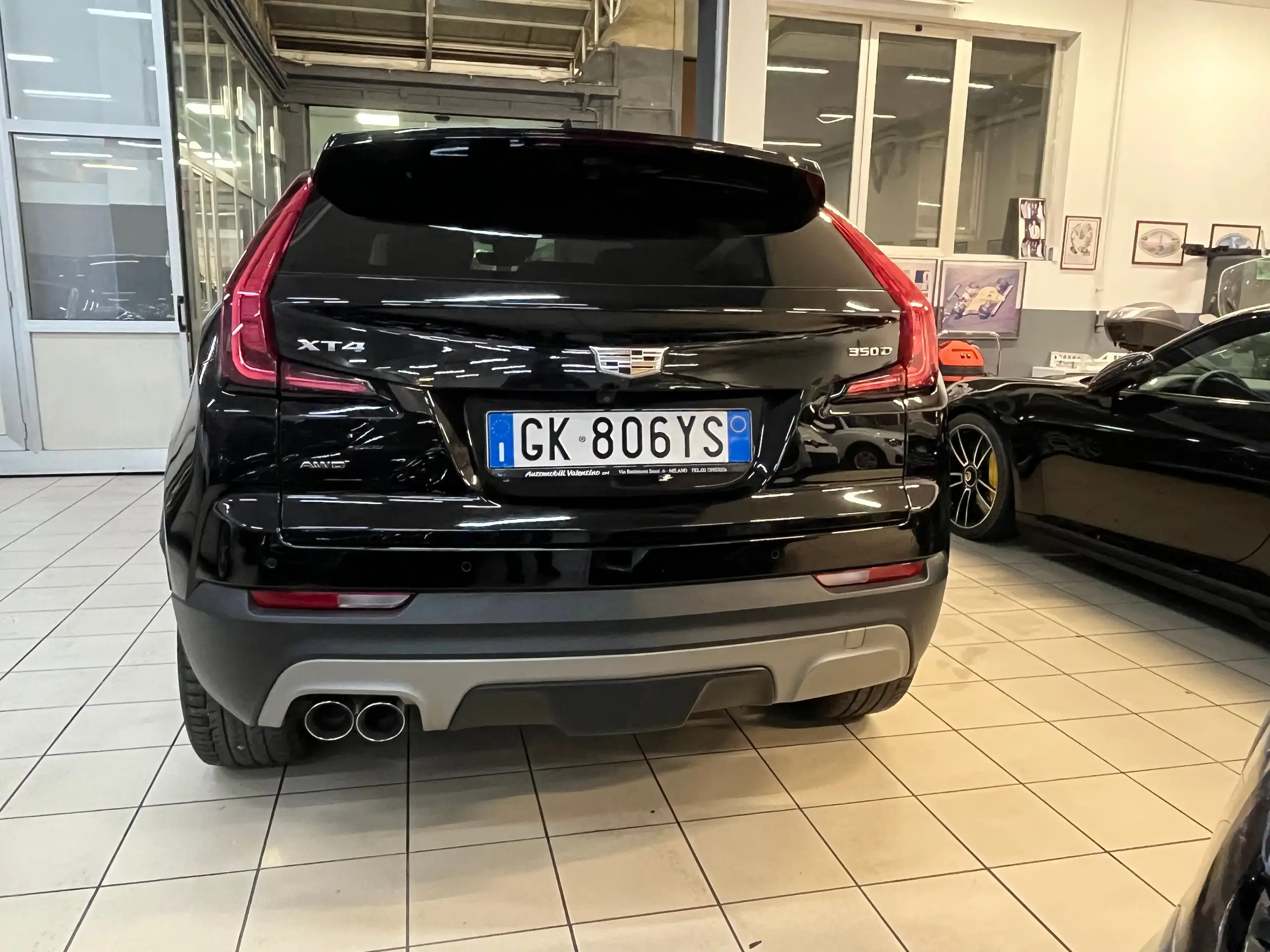 Cadillac - XT4