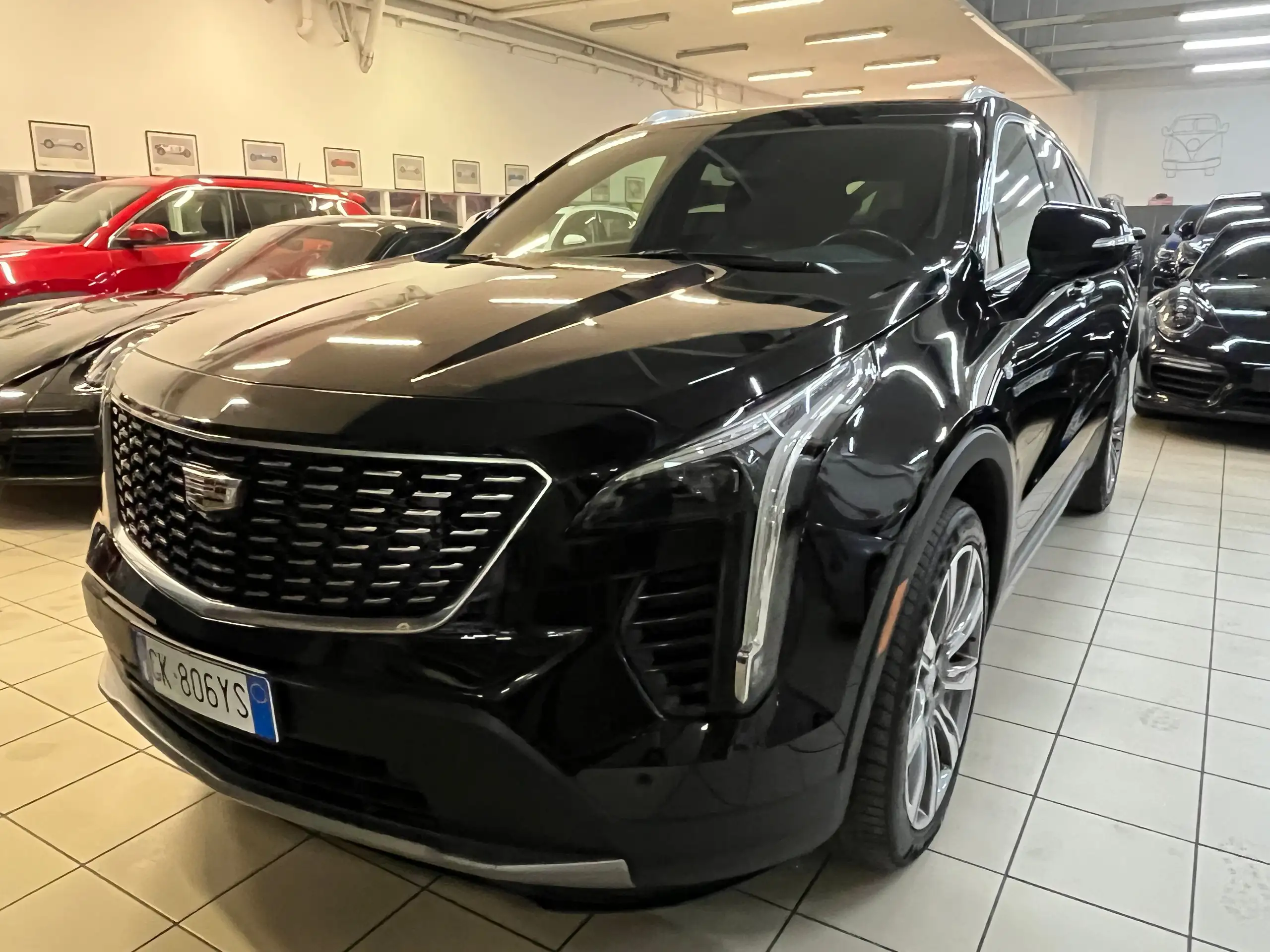 Cadillac - XT4