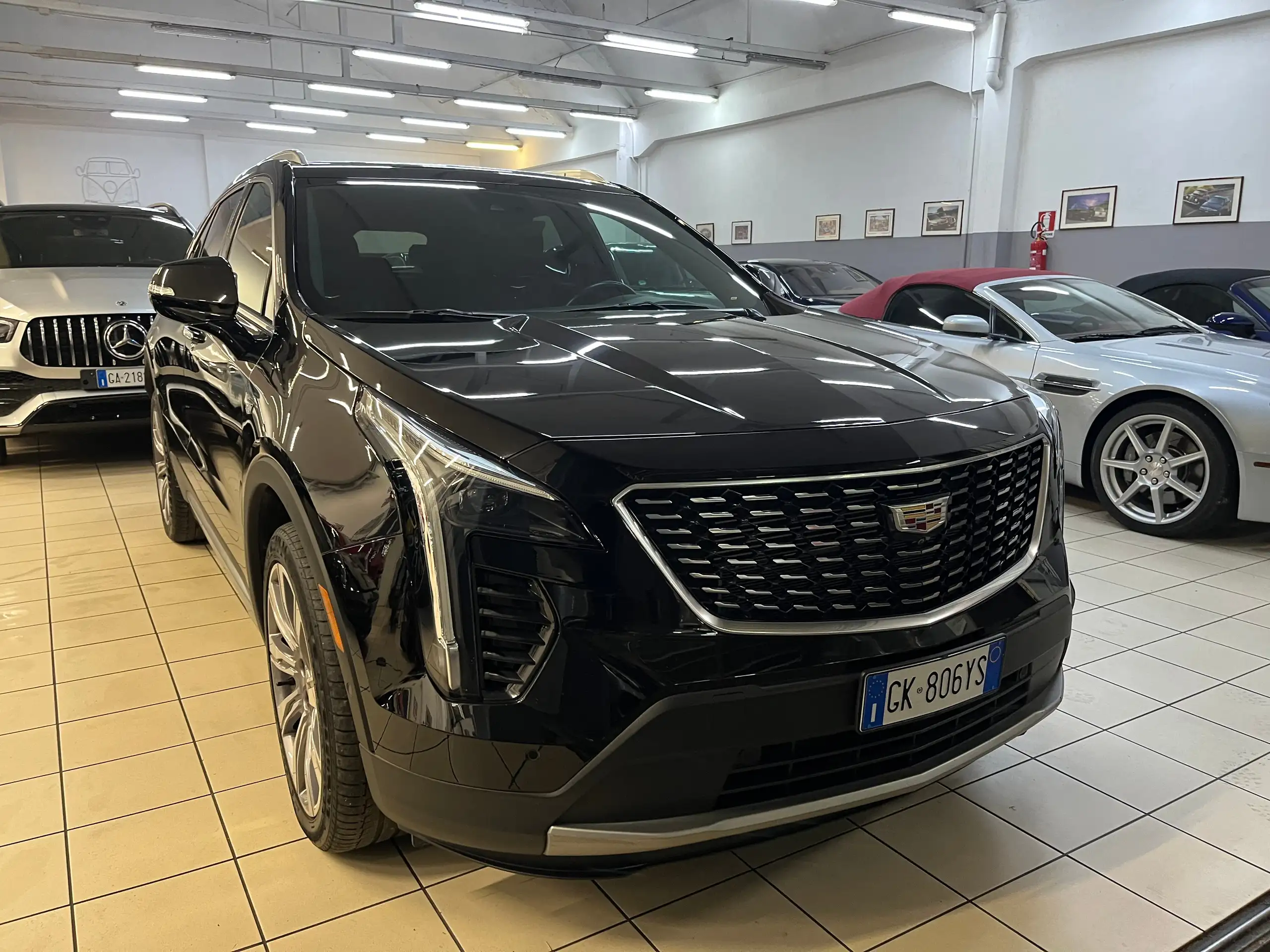 Cadillac - XT4