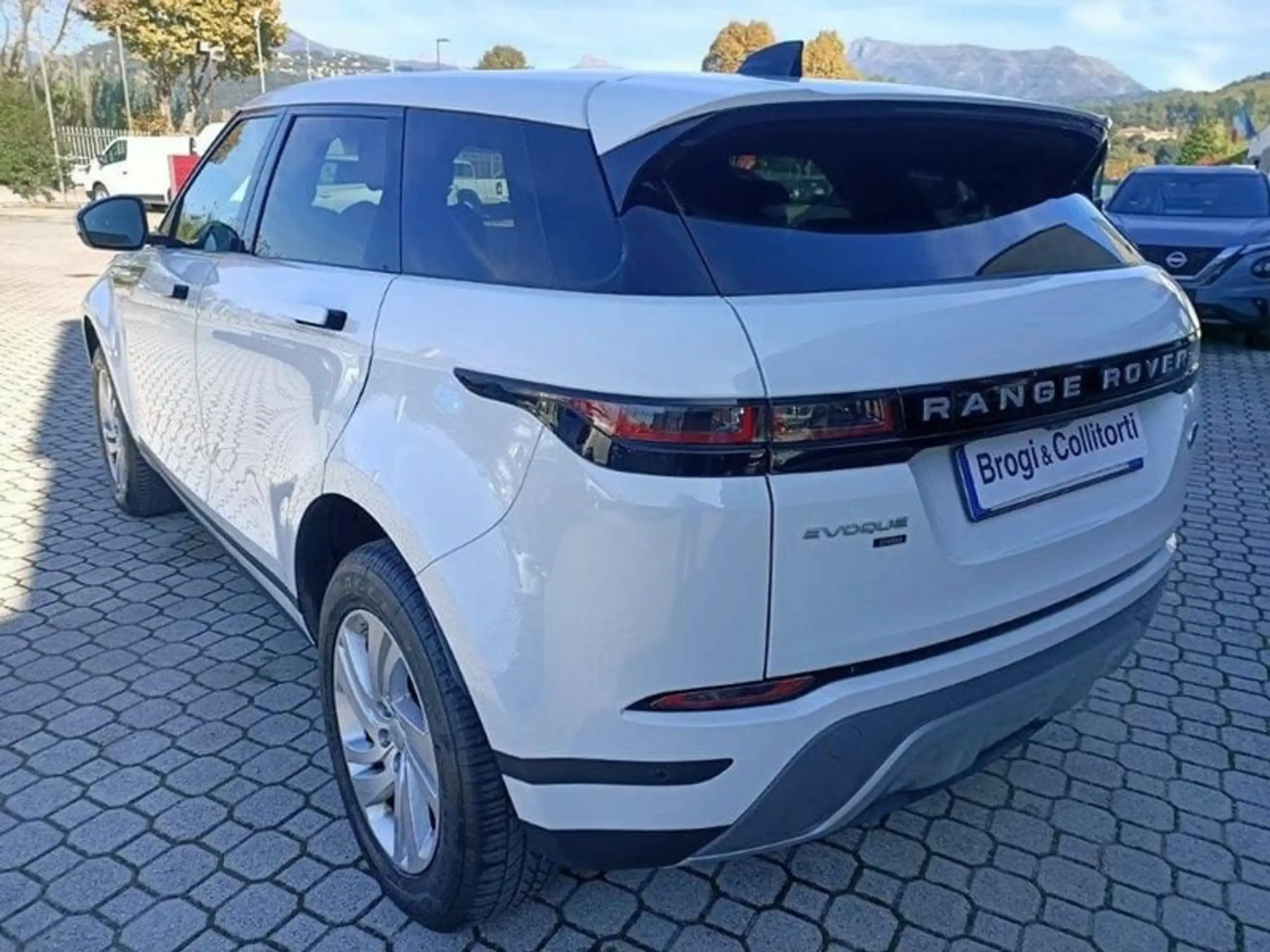 Land Rover - Range Rover Evoque