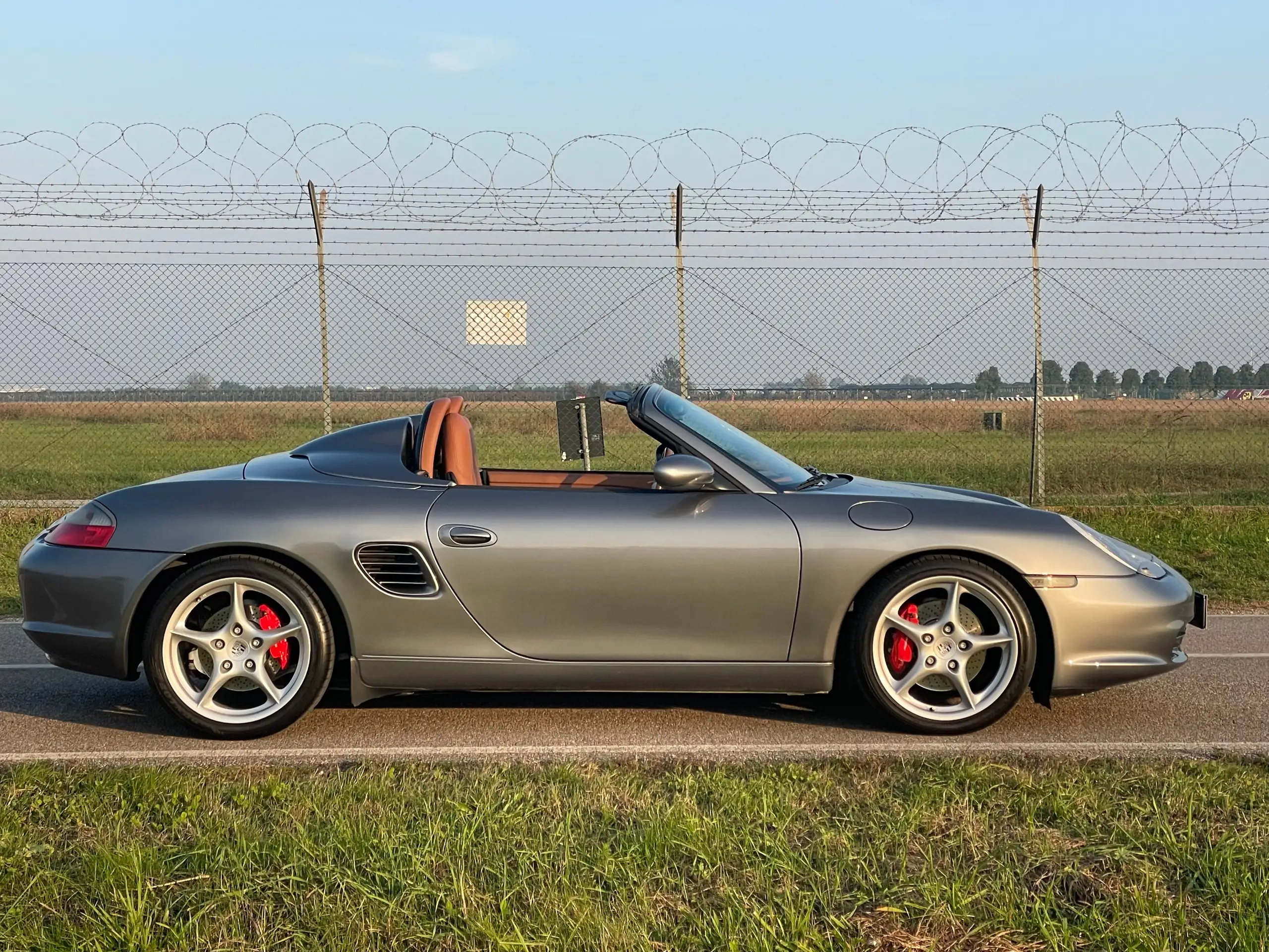 Porsche - Boxster