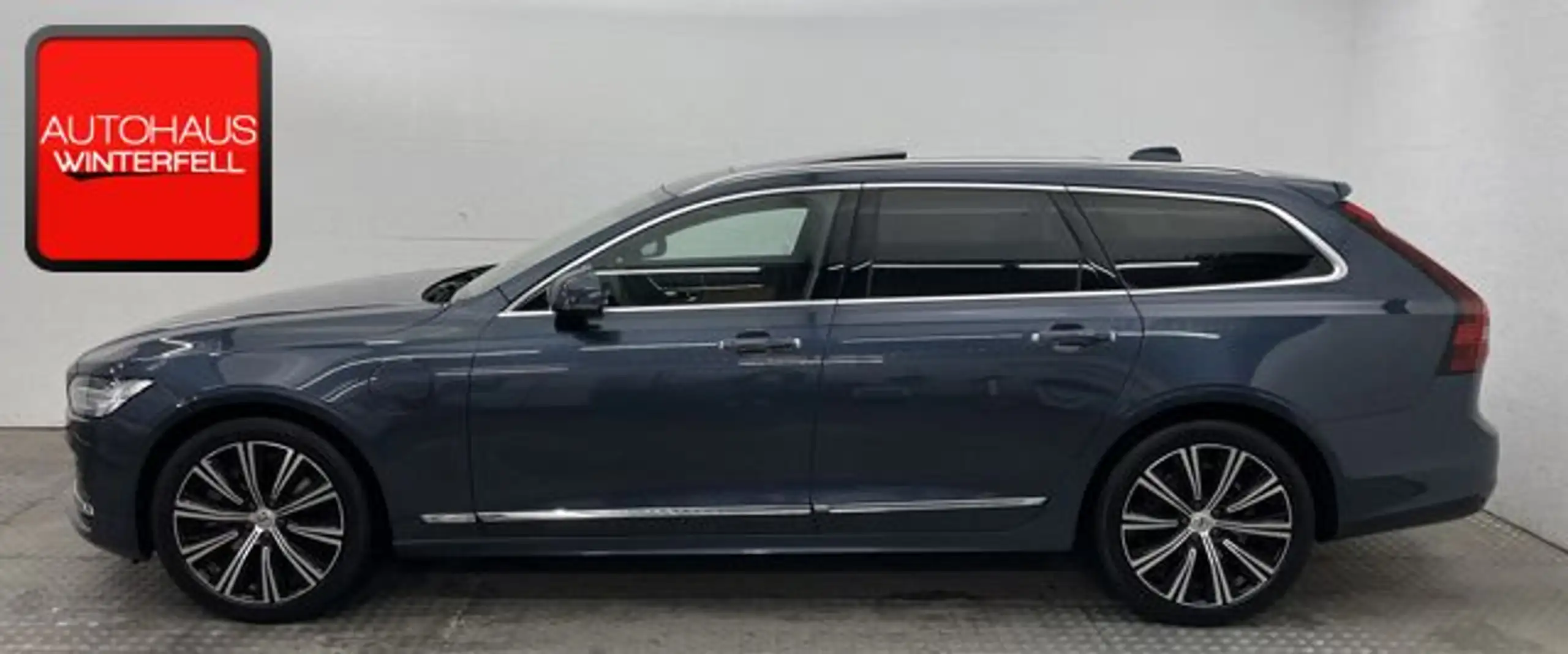 Volvo - V90