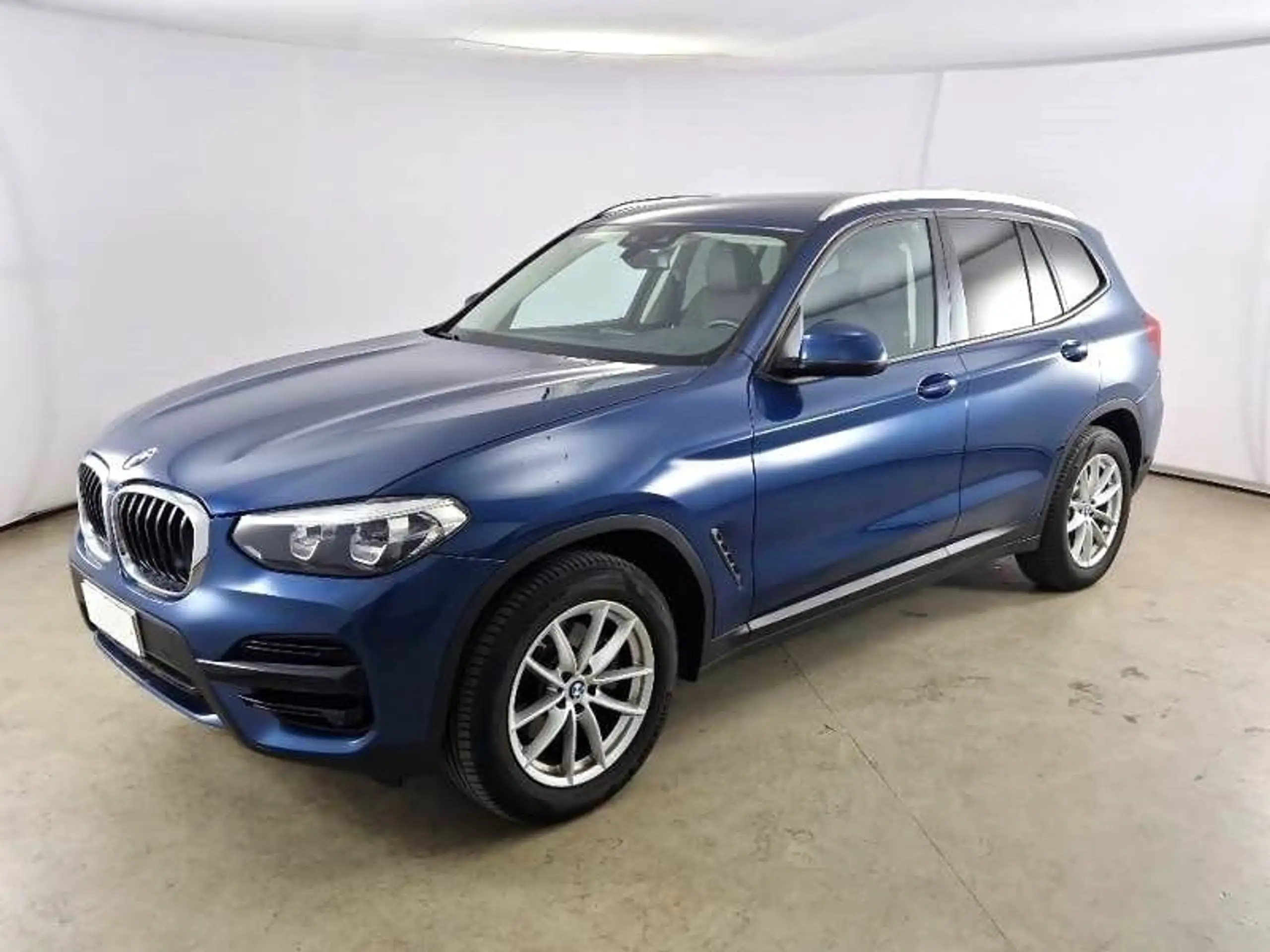 BMW - X3