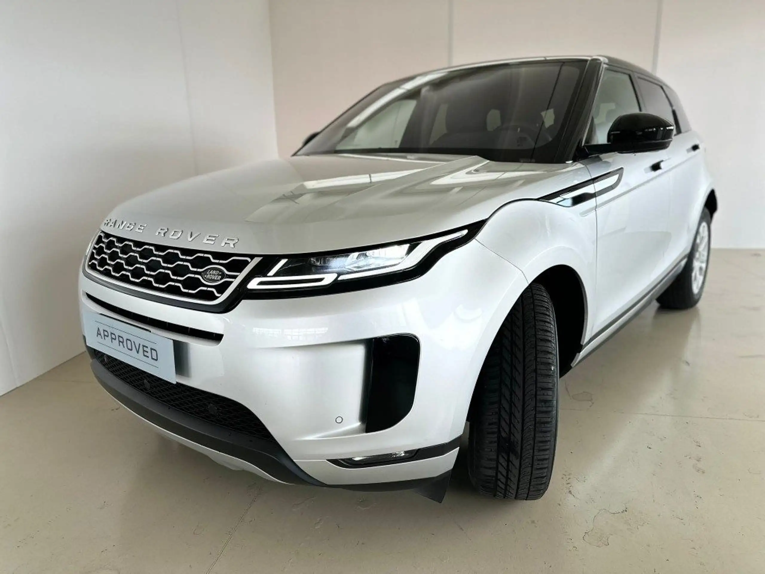 Land Rover - Range Rover Evoque