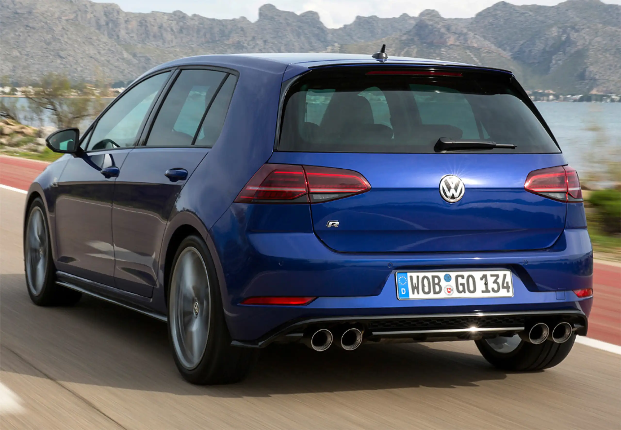 Volkswagen - Golf