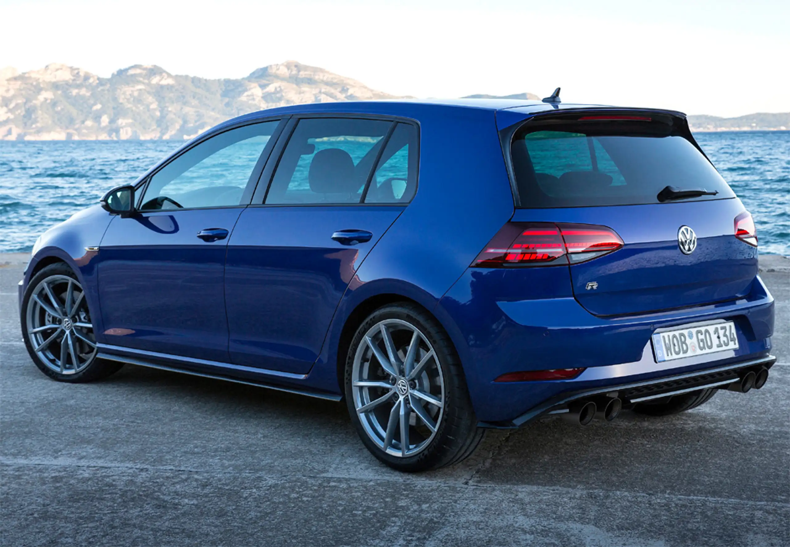 Volkswagen - Golf