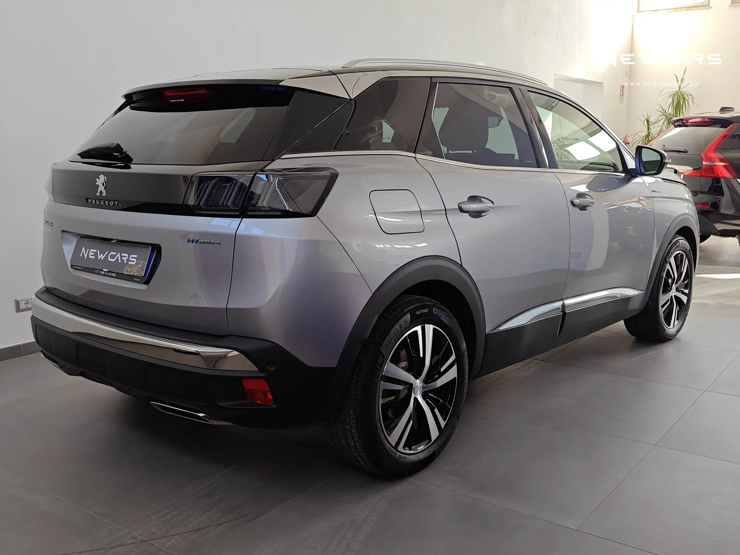 Peugeot - 3008