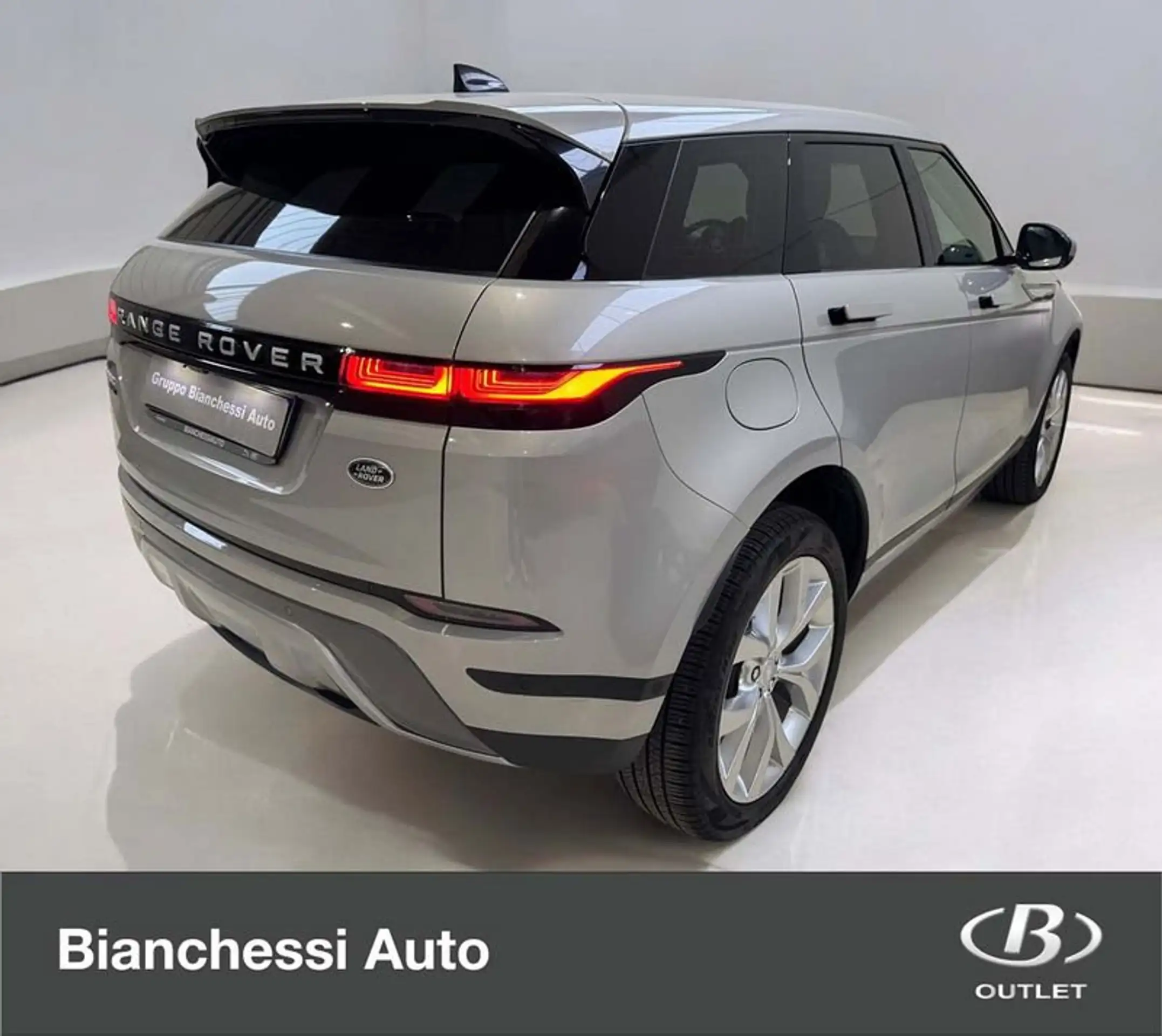 Land Rover - Range Rover Evoque