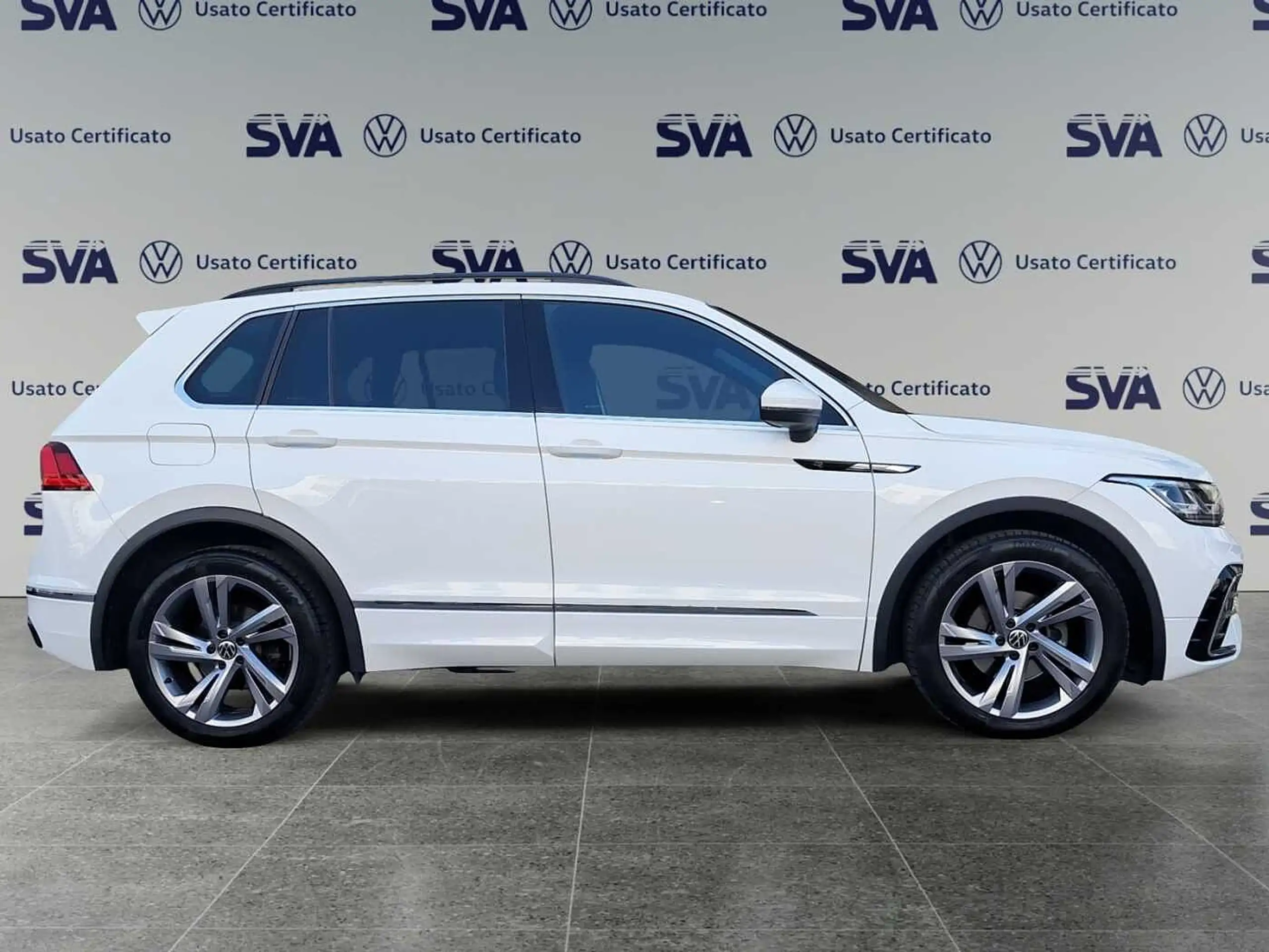 Volkswagen - Tiguan