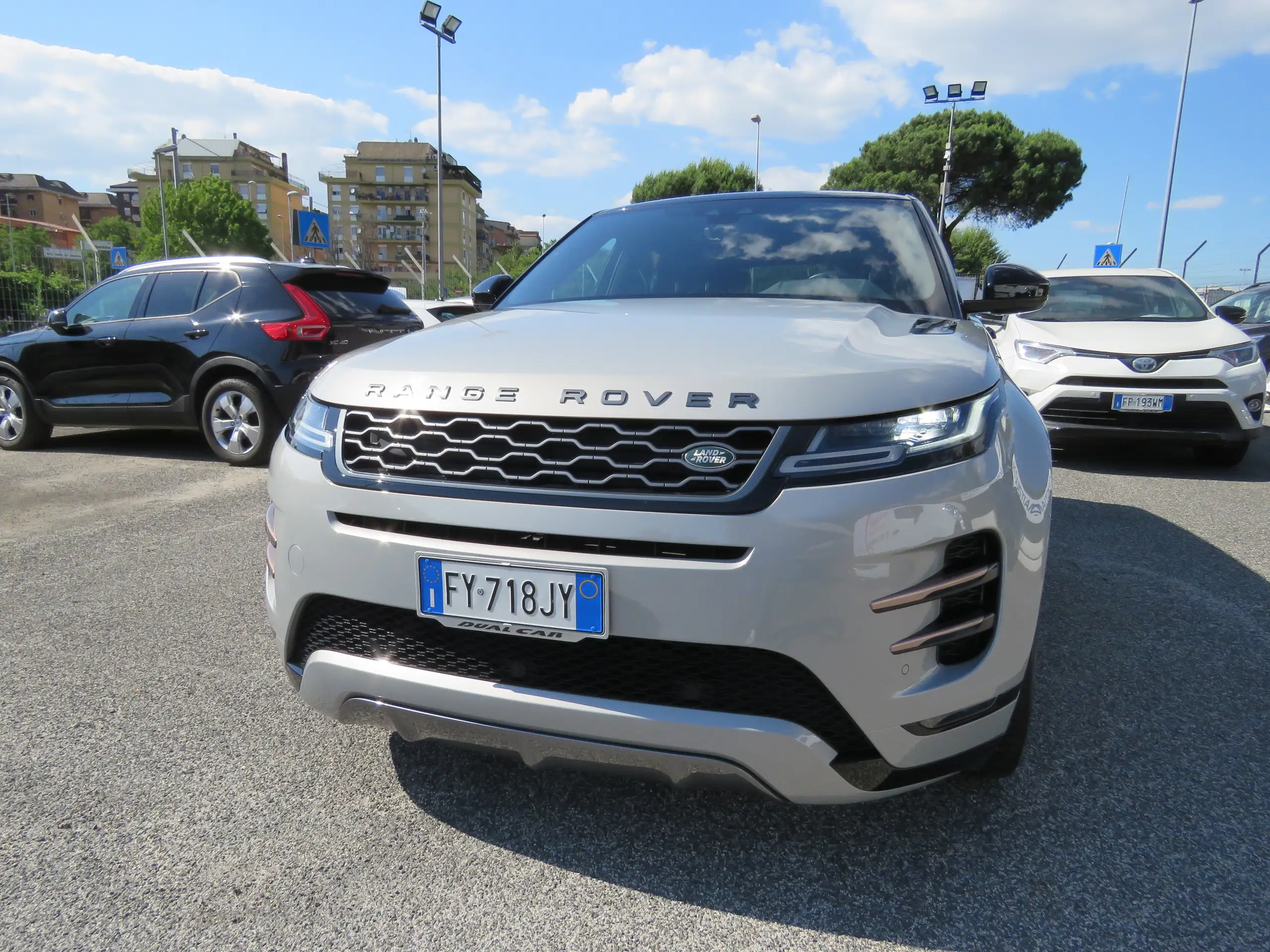 Land Rover - Range Rover Evoque