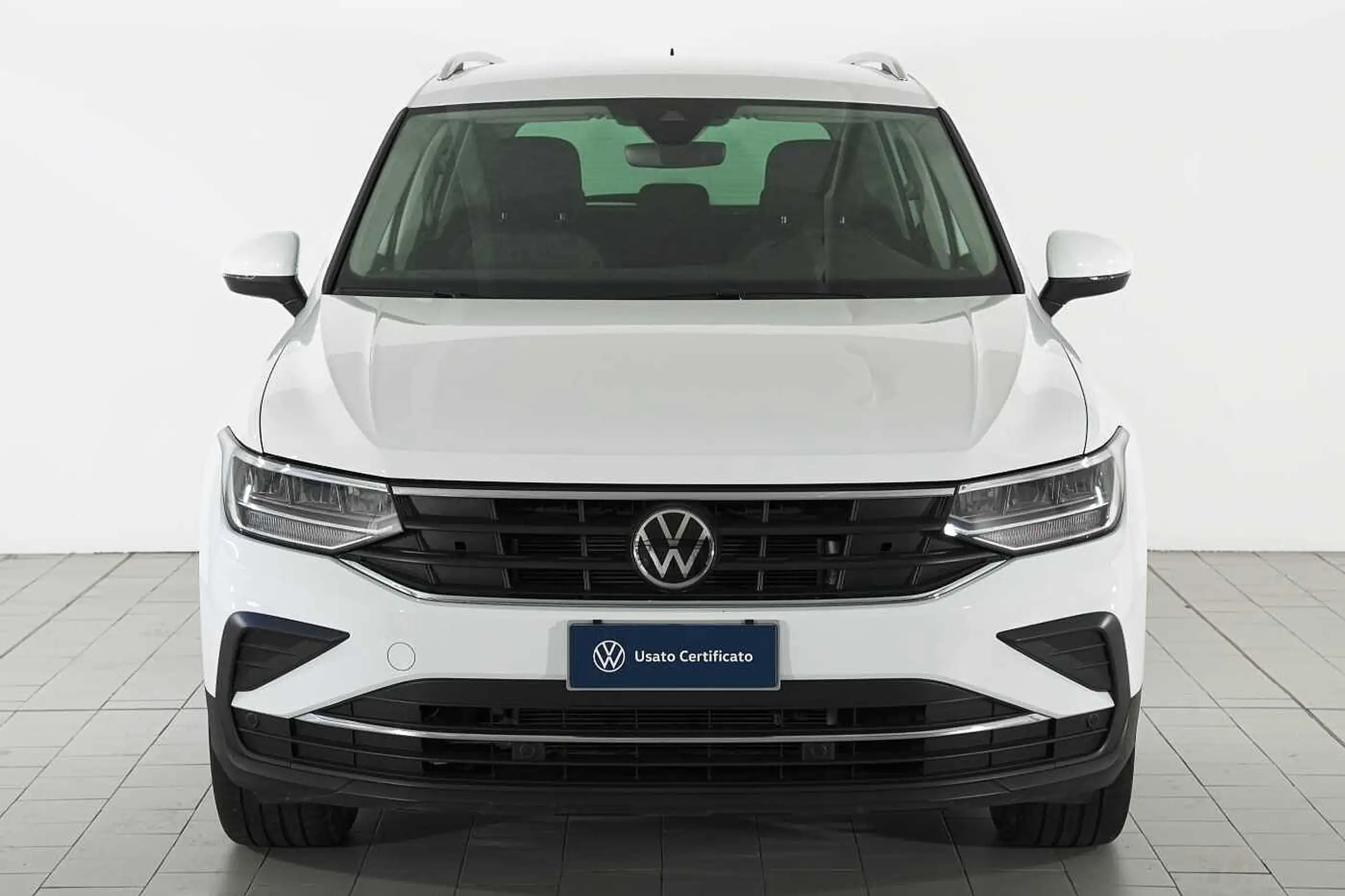 Volkswagen - Tiguan