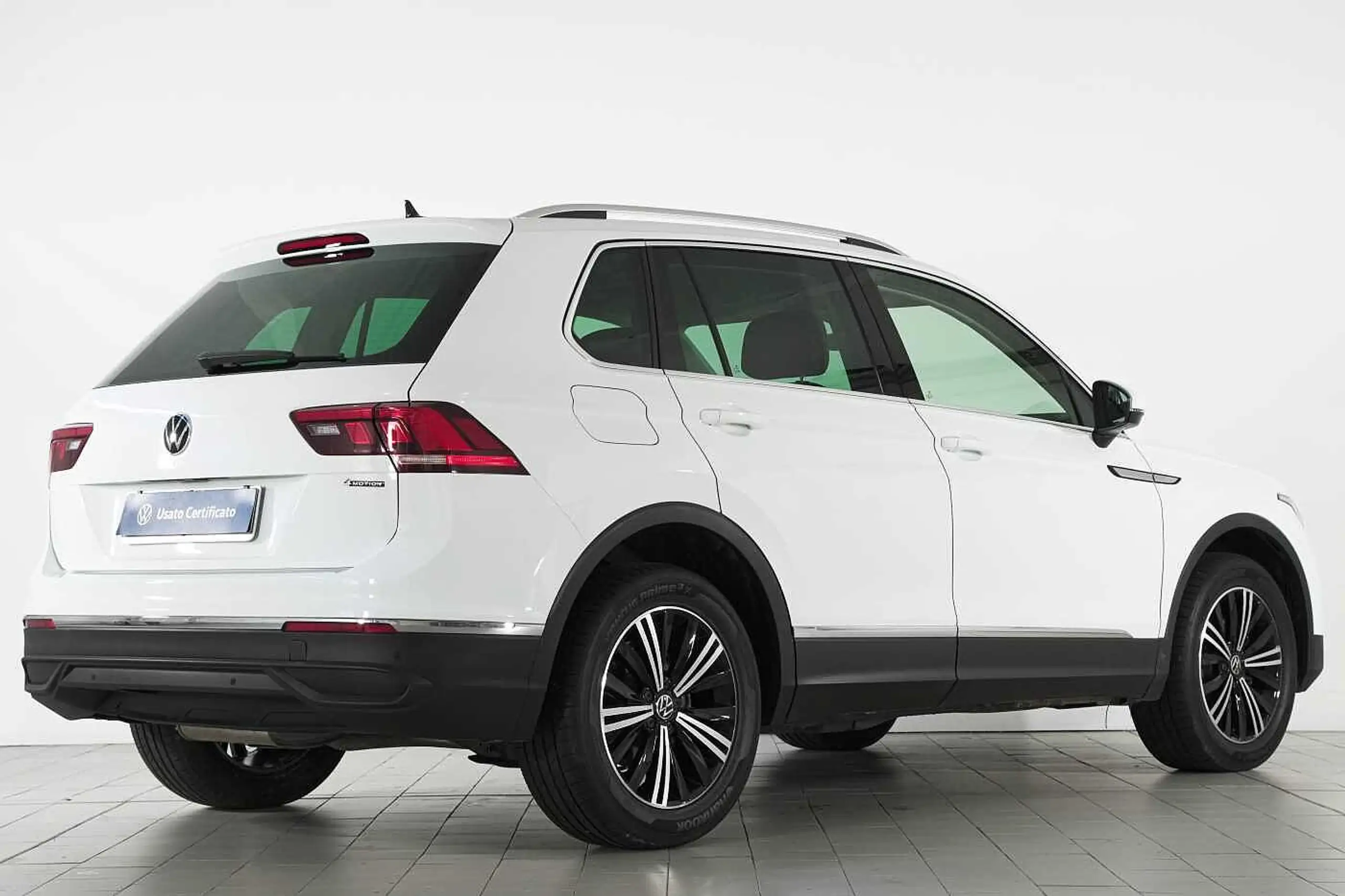 Volkswagen - Tiguan