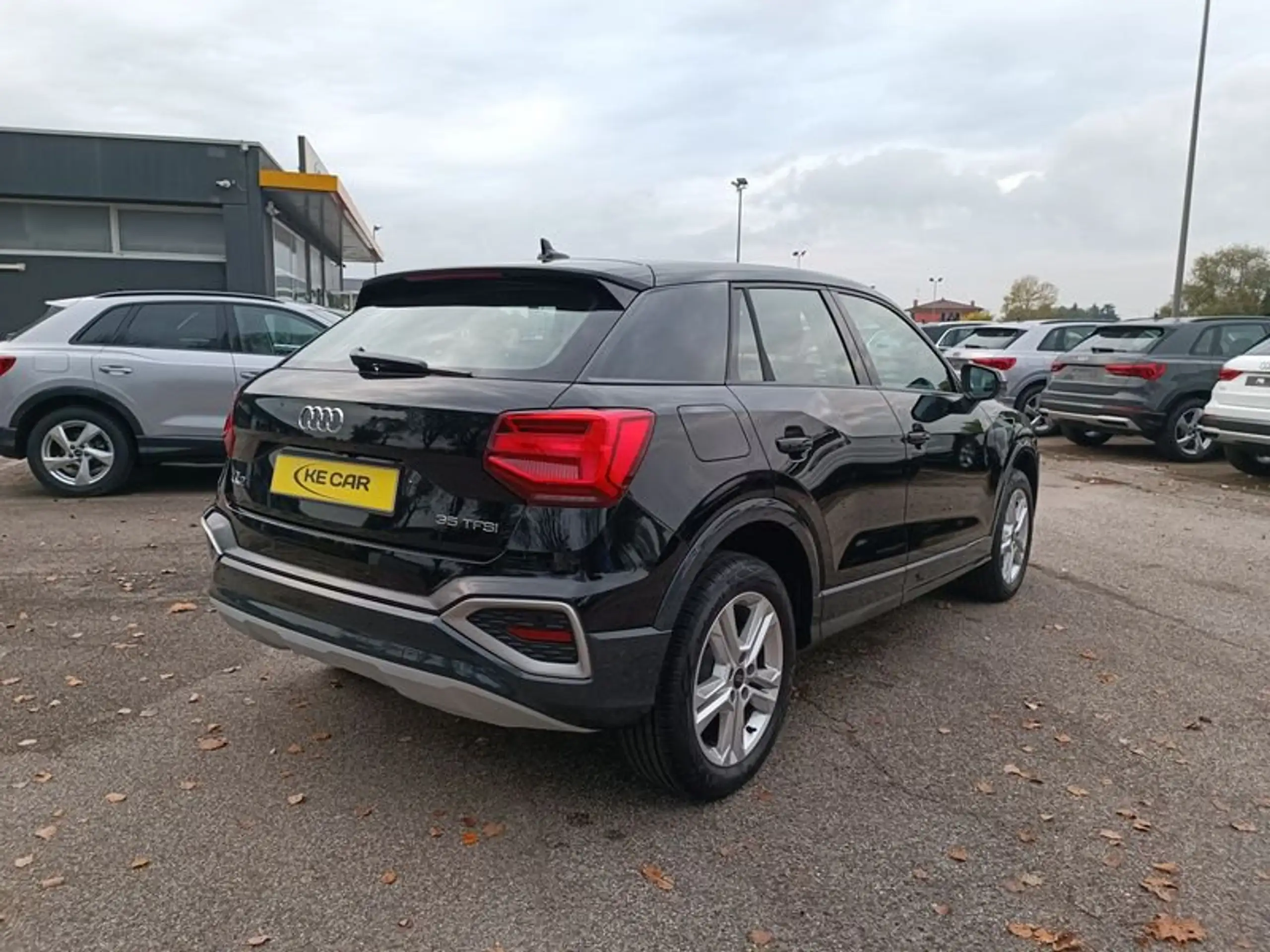 Audi - Q2