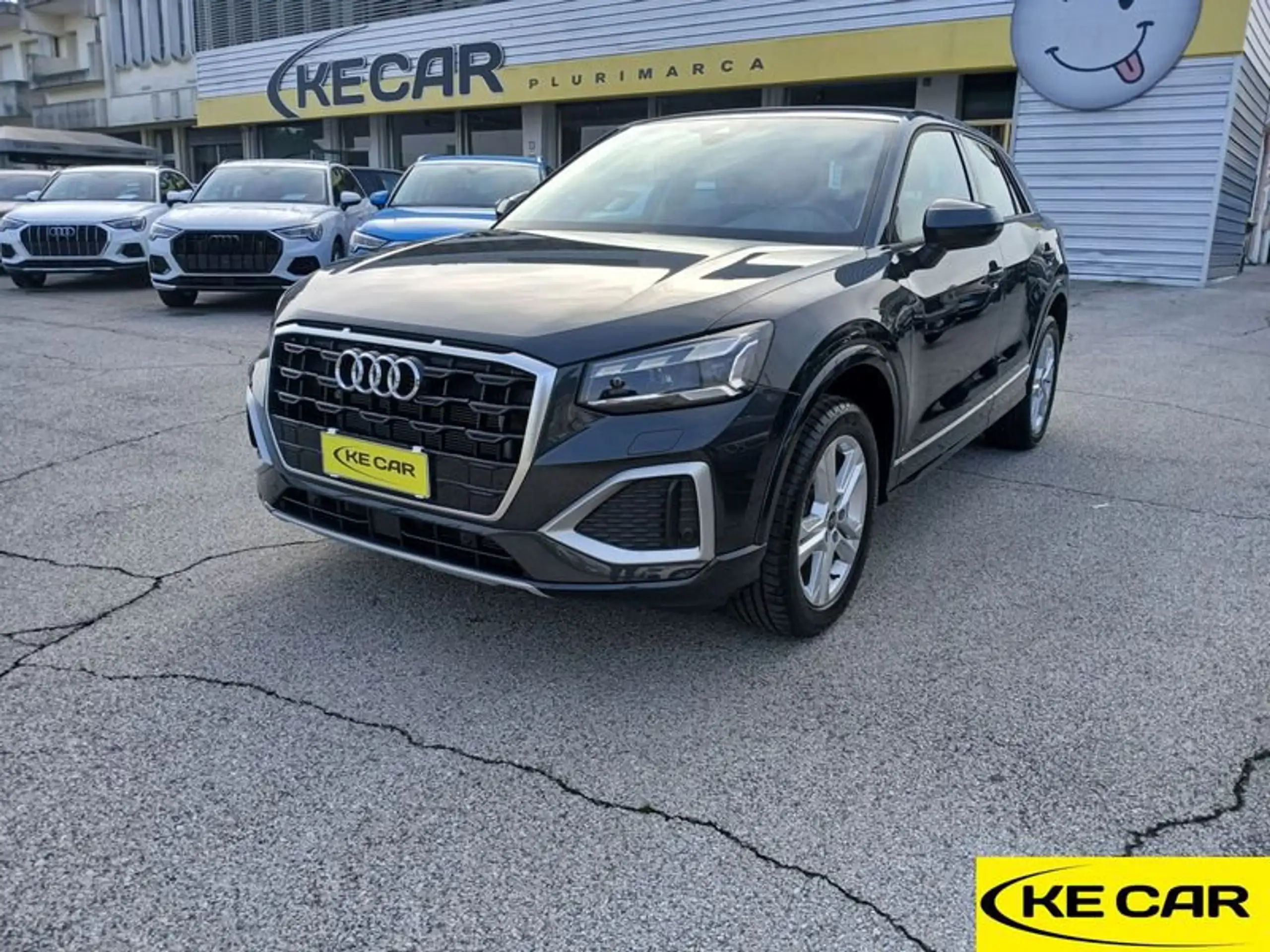 Audi - Q2