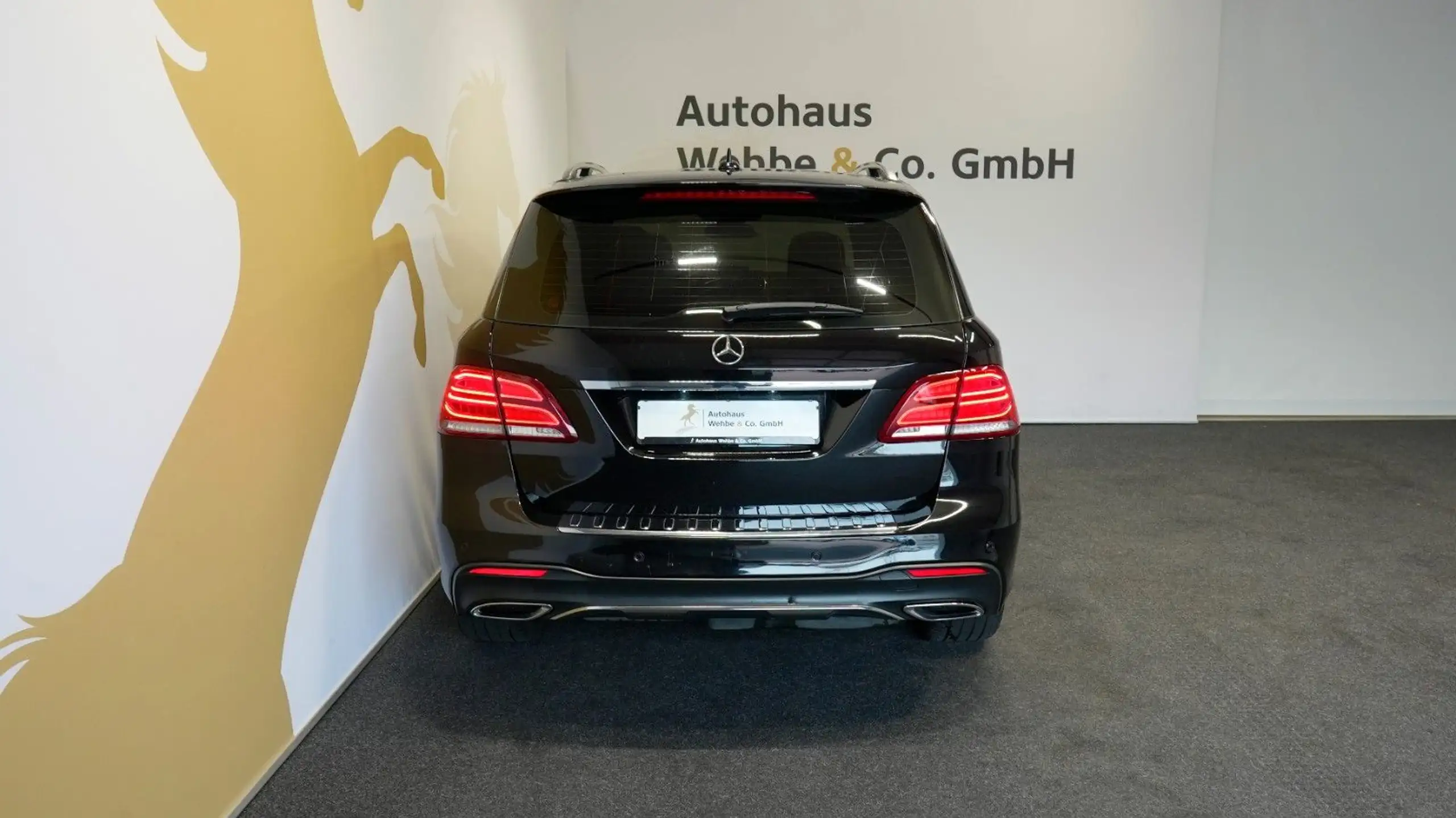 Mercedes-Benz - GLE 350