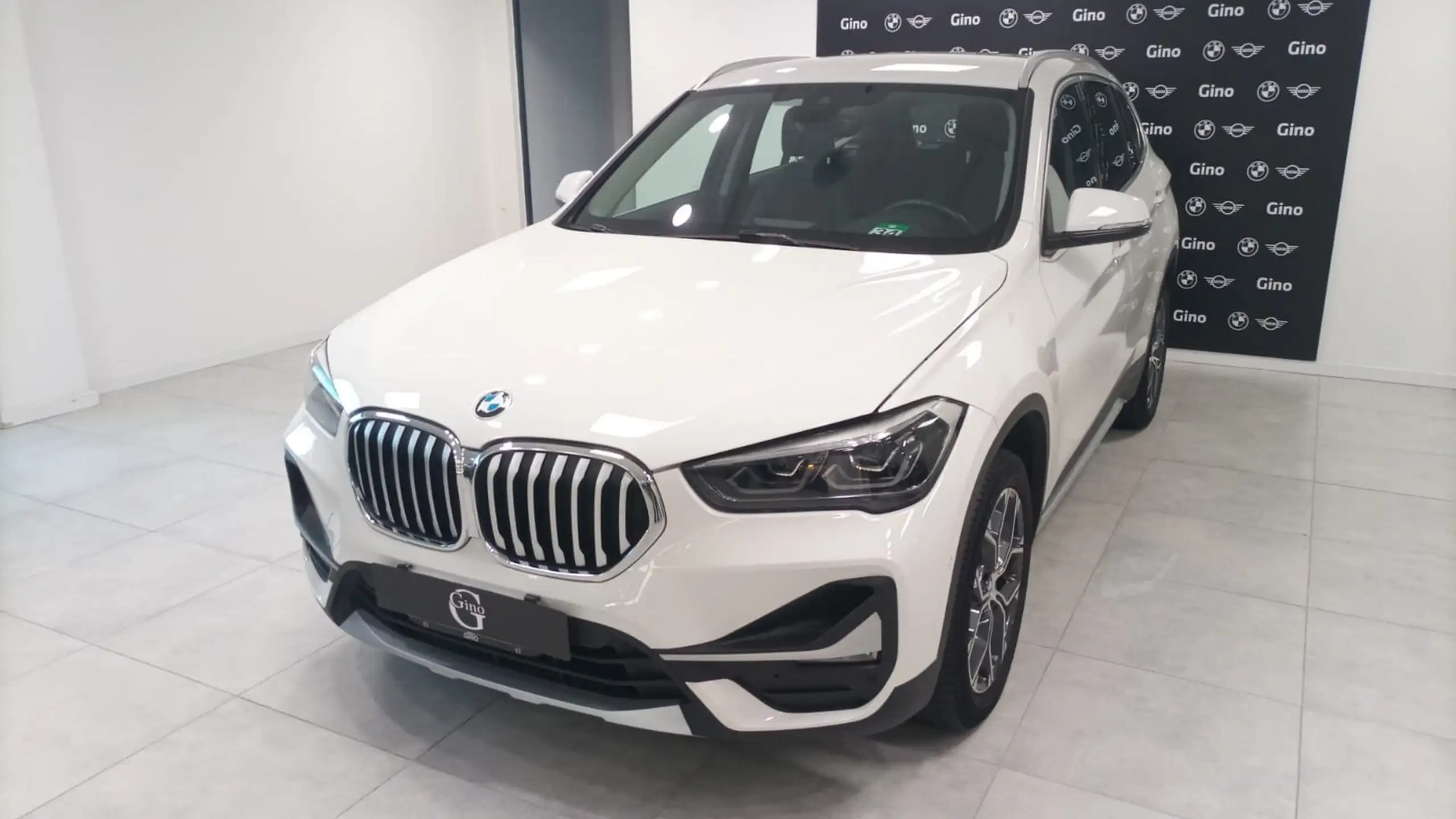 BMW - X1