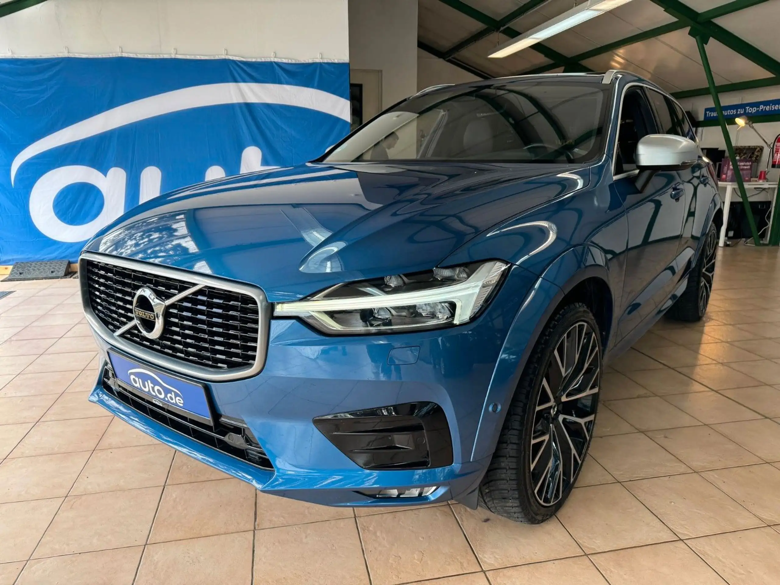 Volvo - XC60