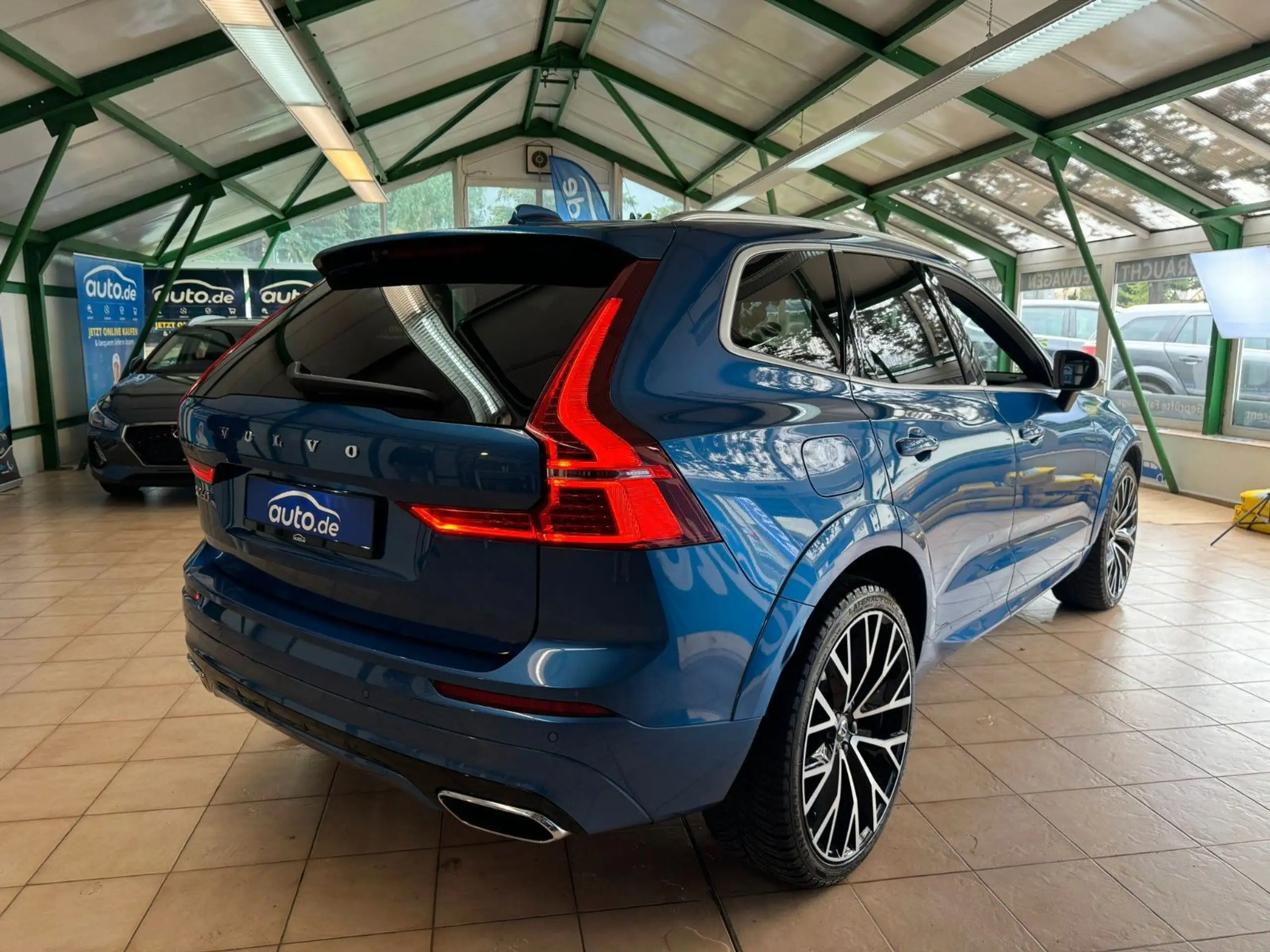 Volvo - XC60