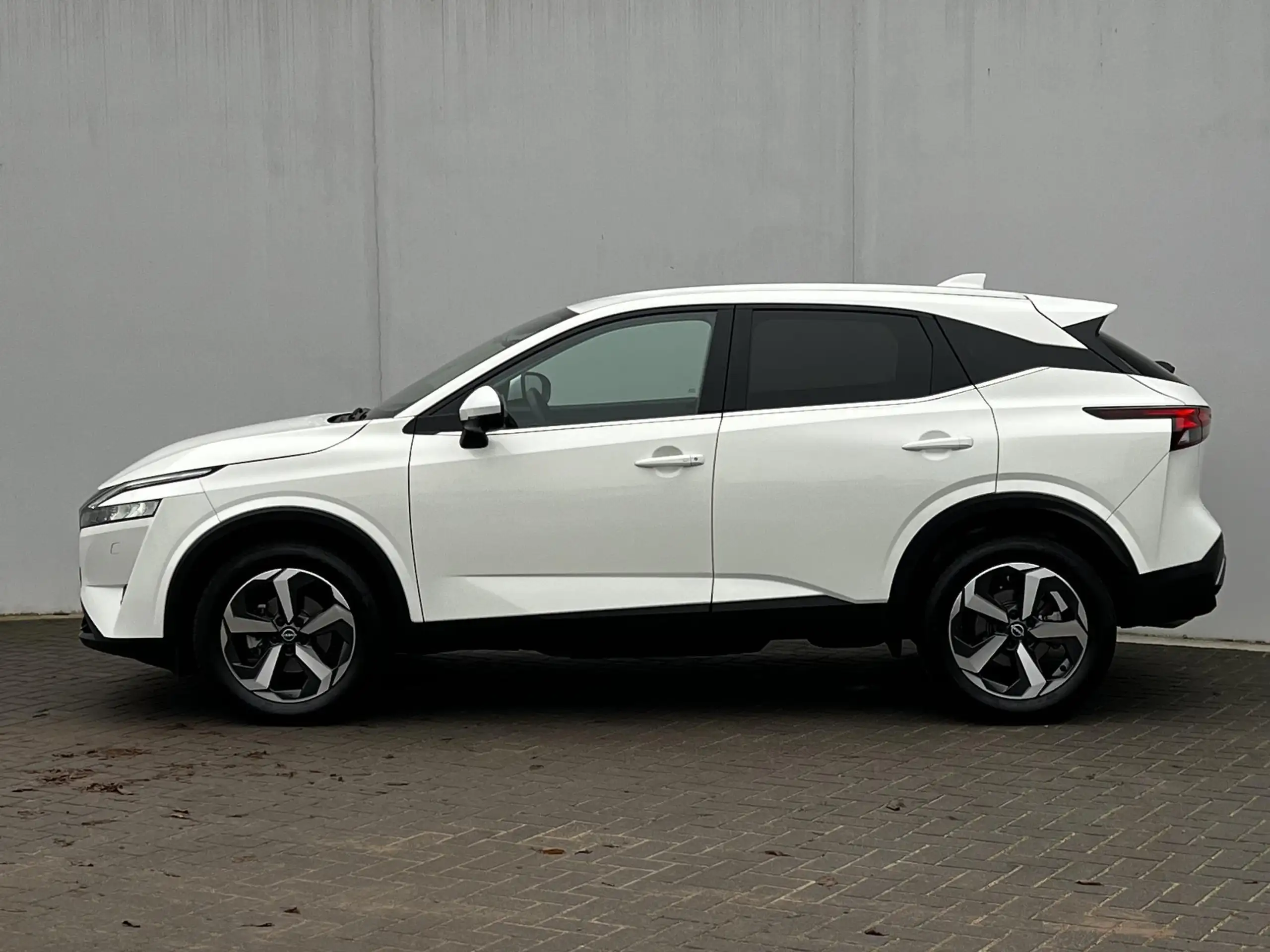 Nissan - Qashqai