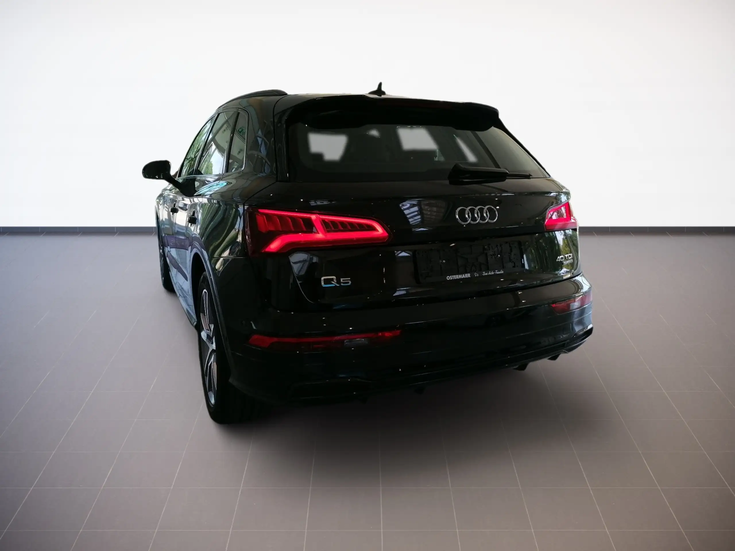 Audi - Q5