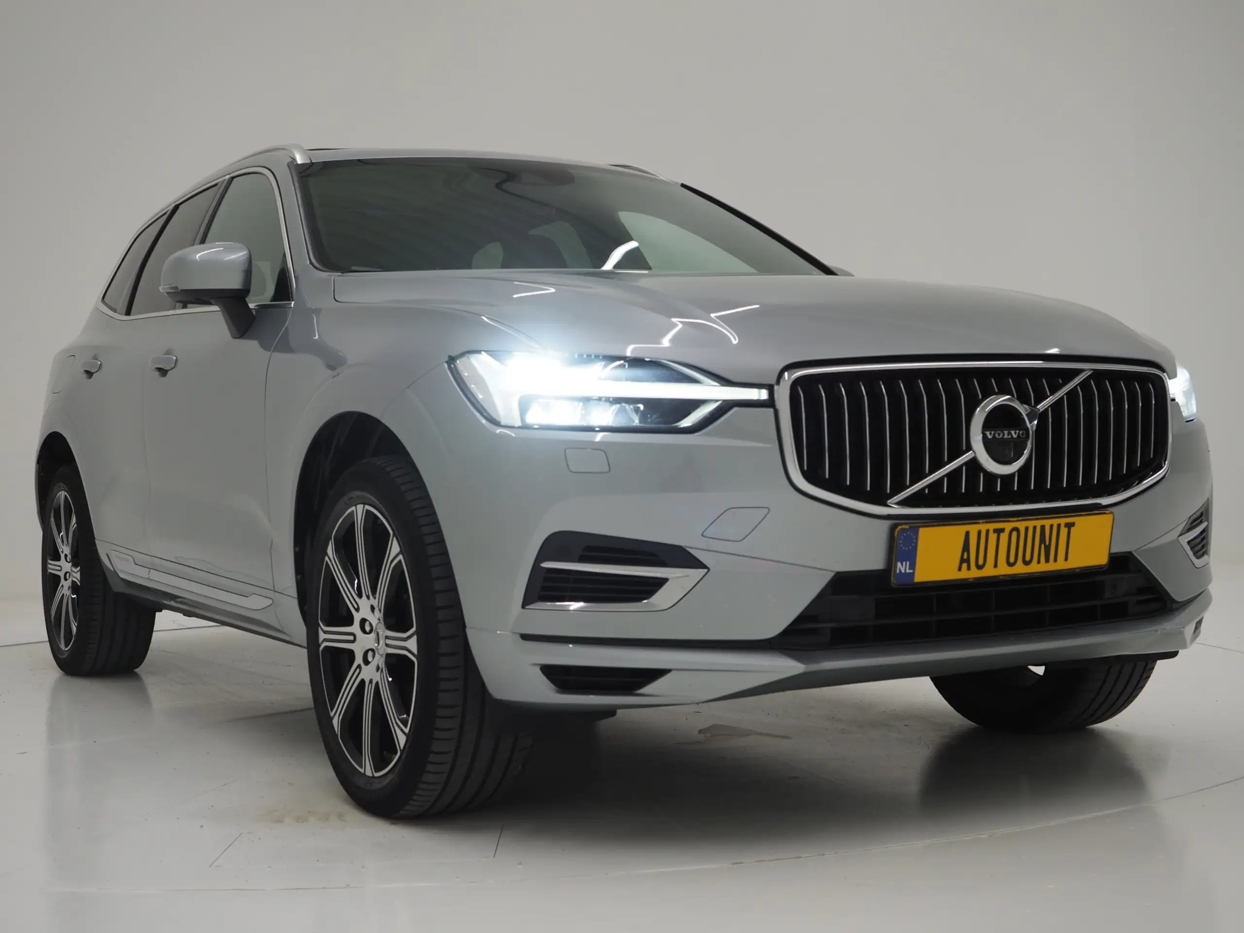 Volvo - XC60