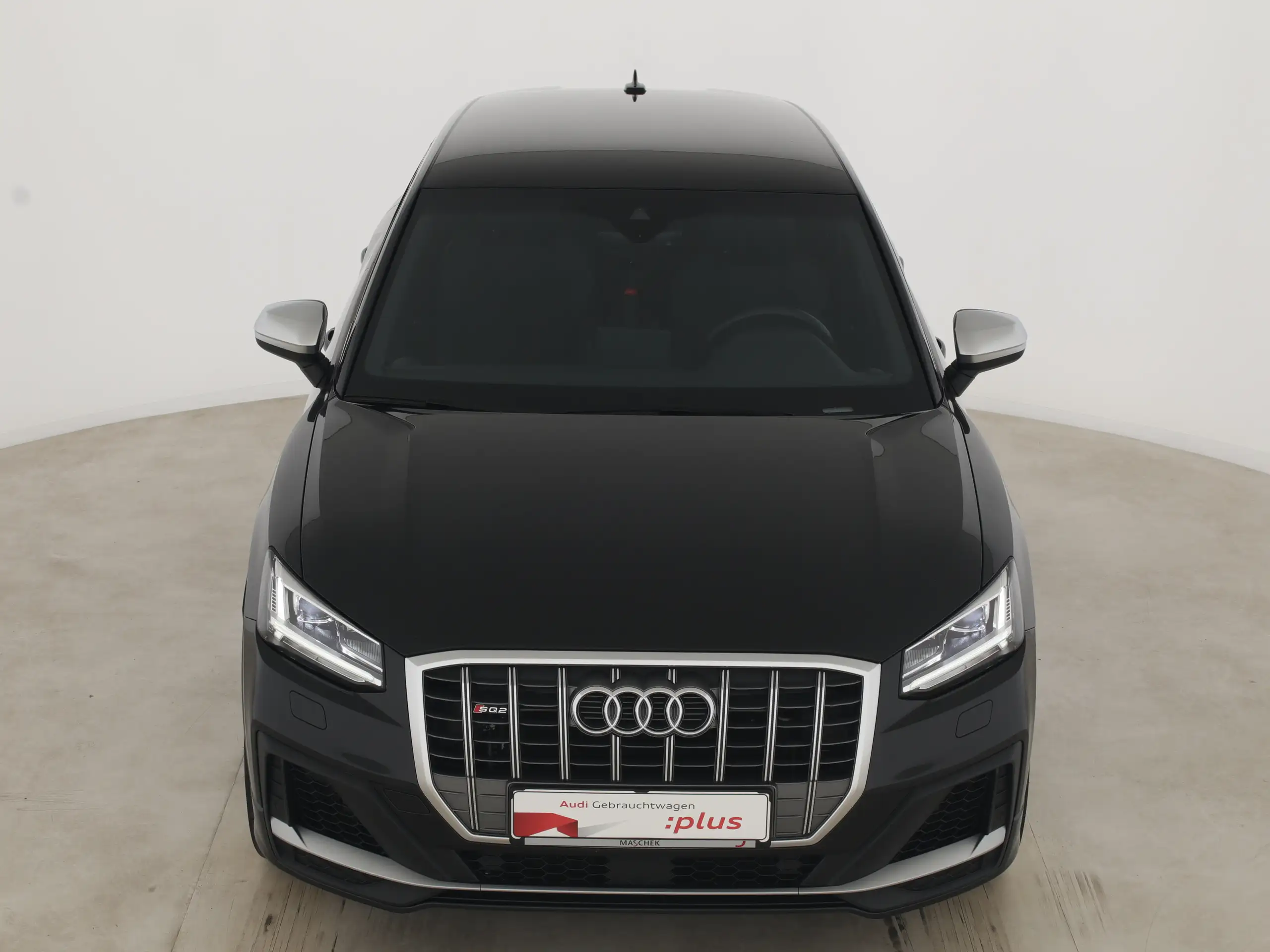 Audi - SQ2