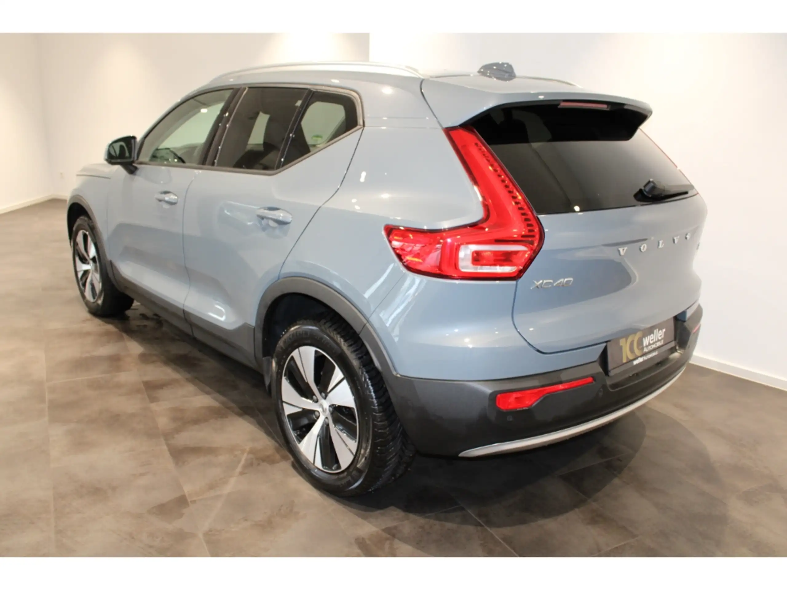 Volvo - XC40