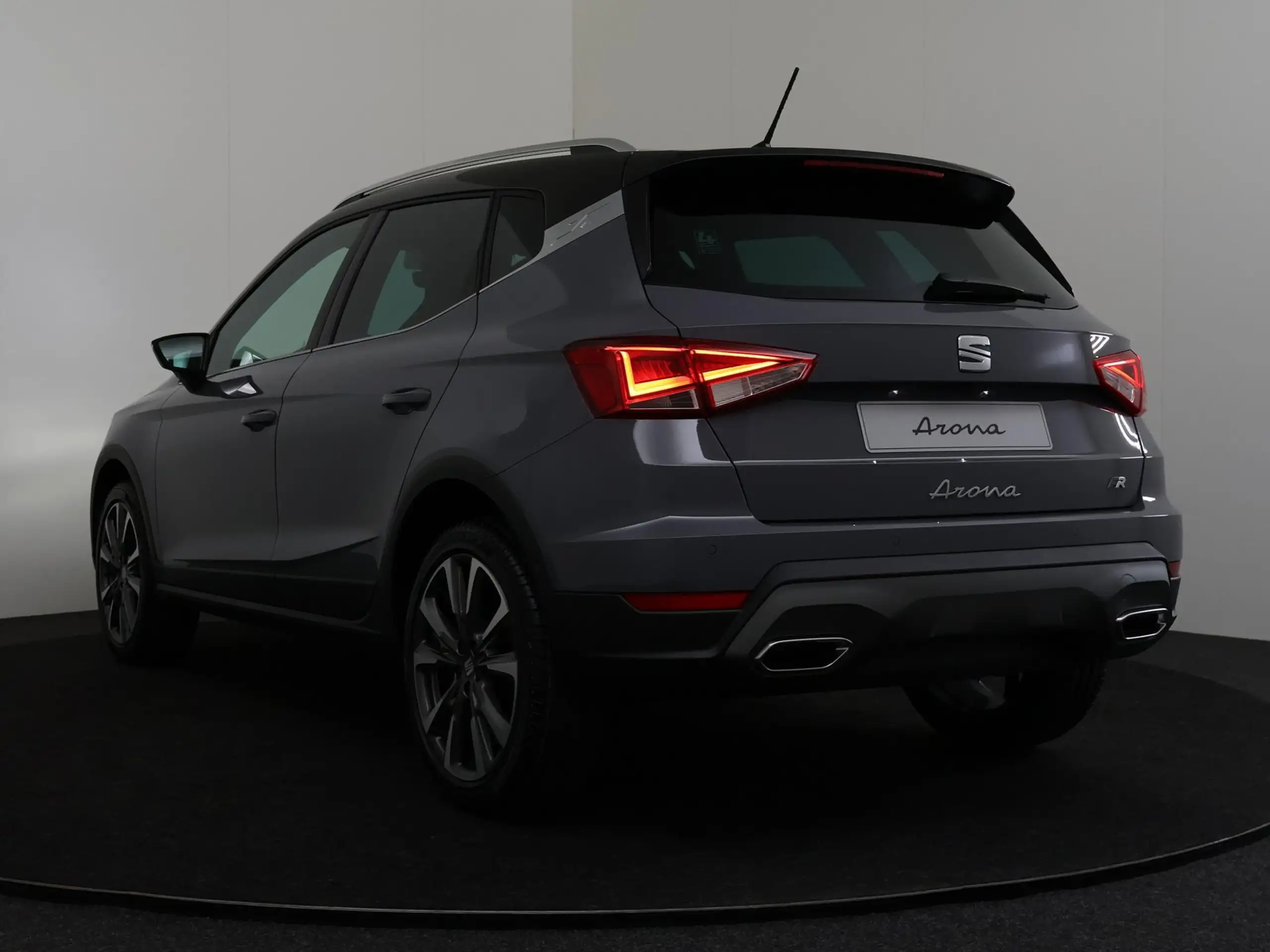 SEAT - Arona