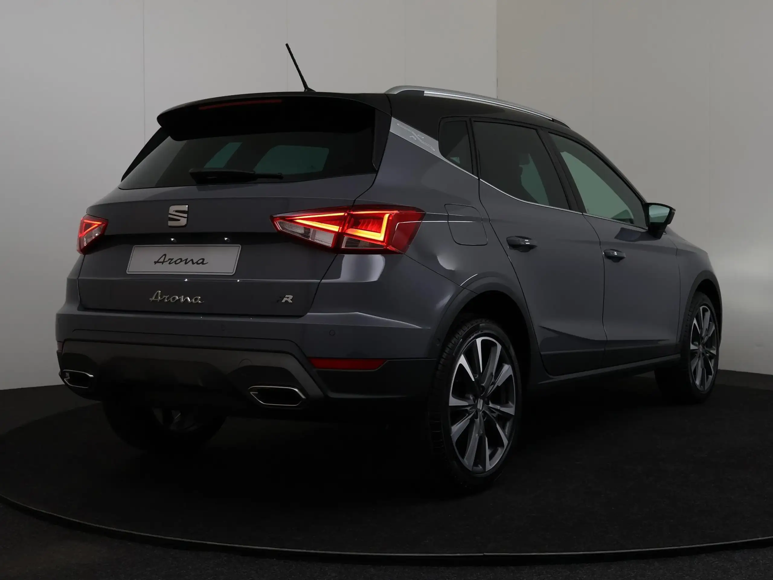 SEAT - Arona