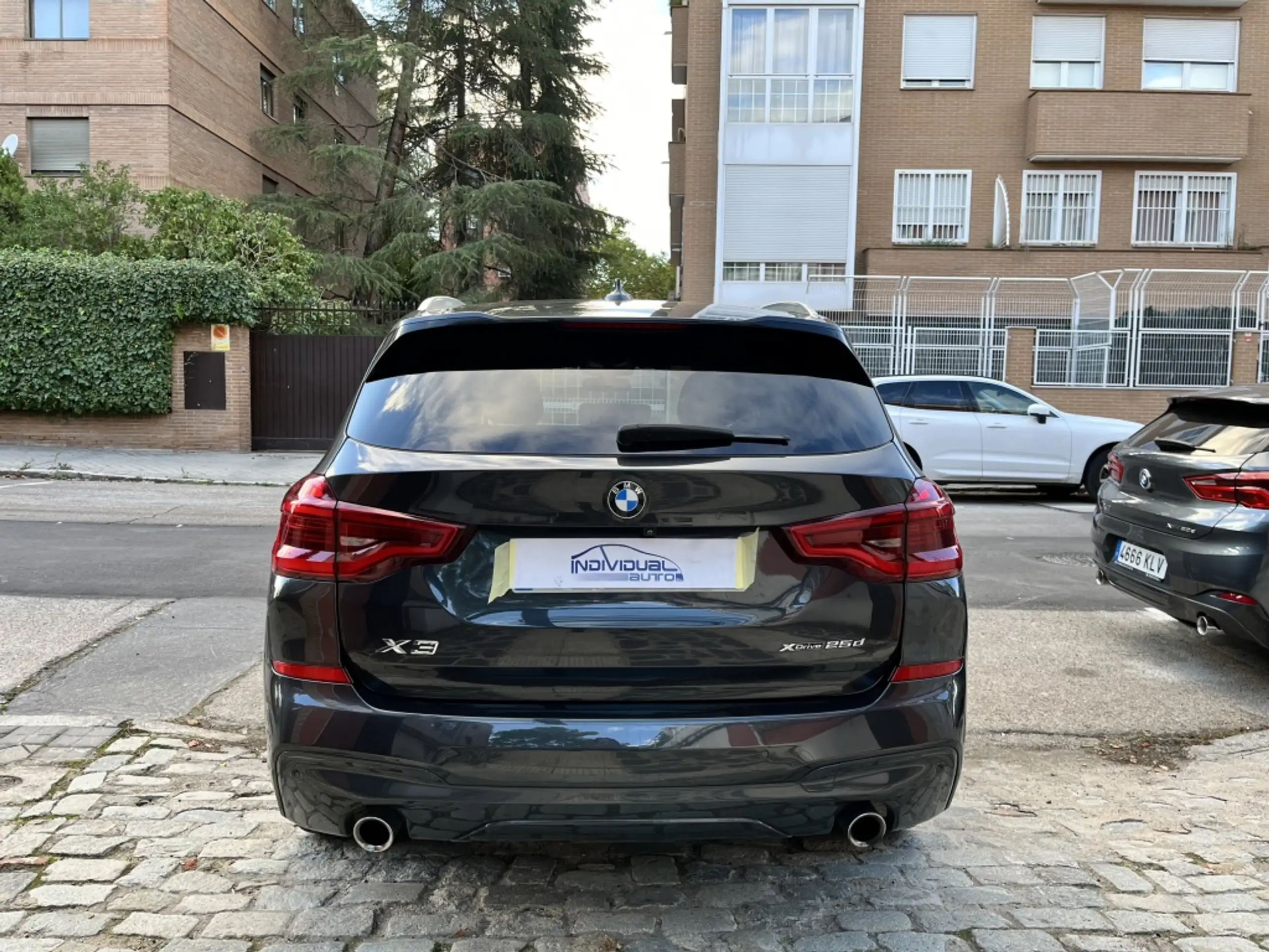 BMW - X3