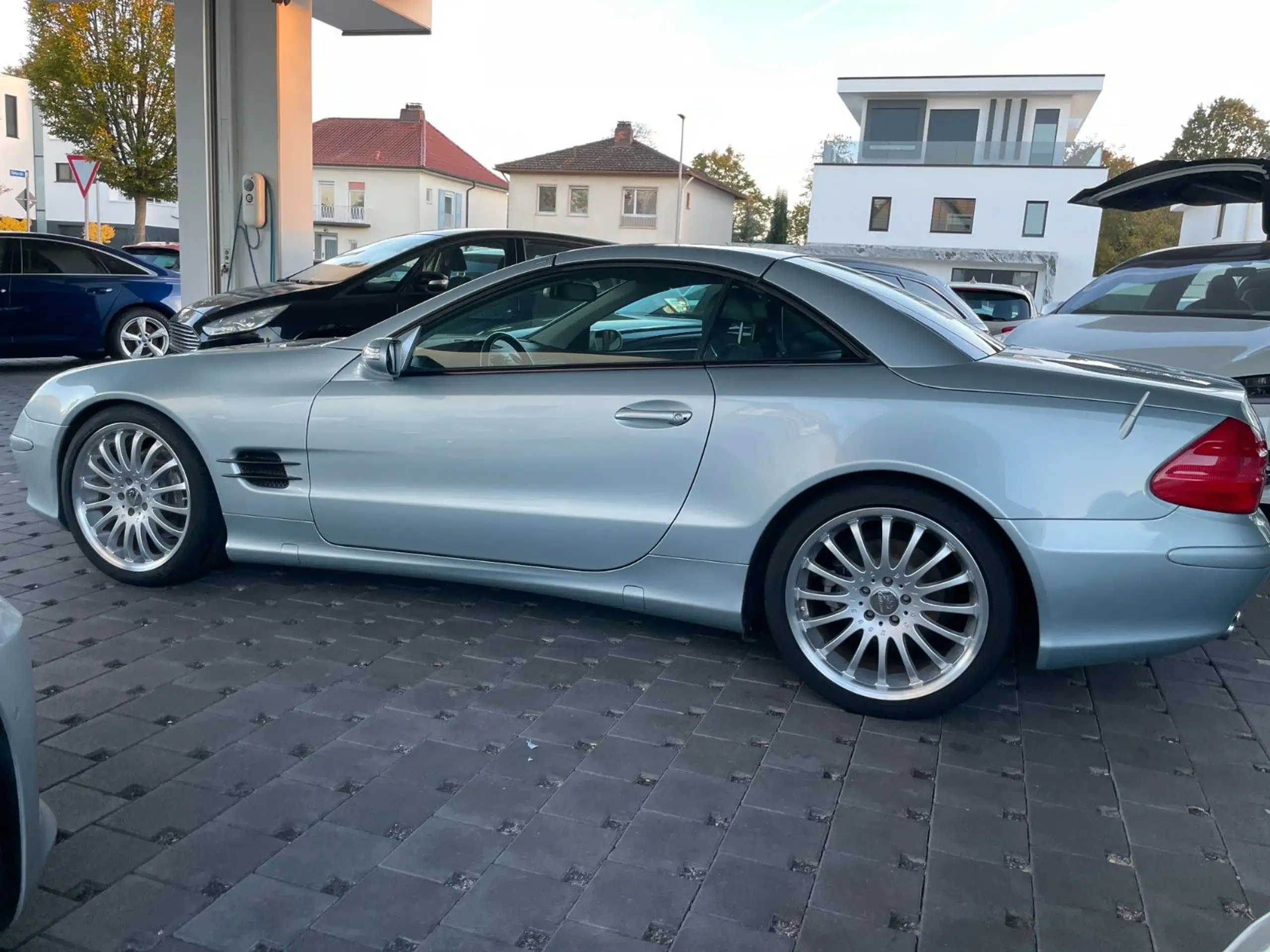 Mercedes-Benz - SL 500