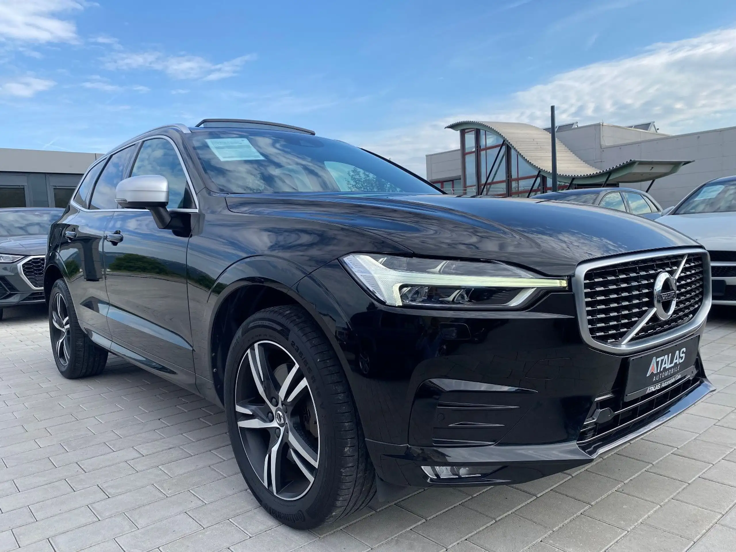 Volvo - XC60