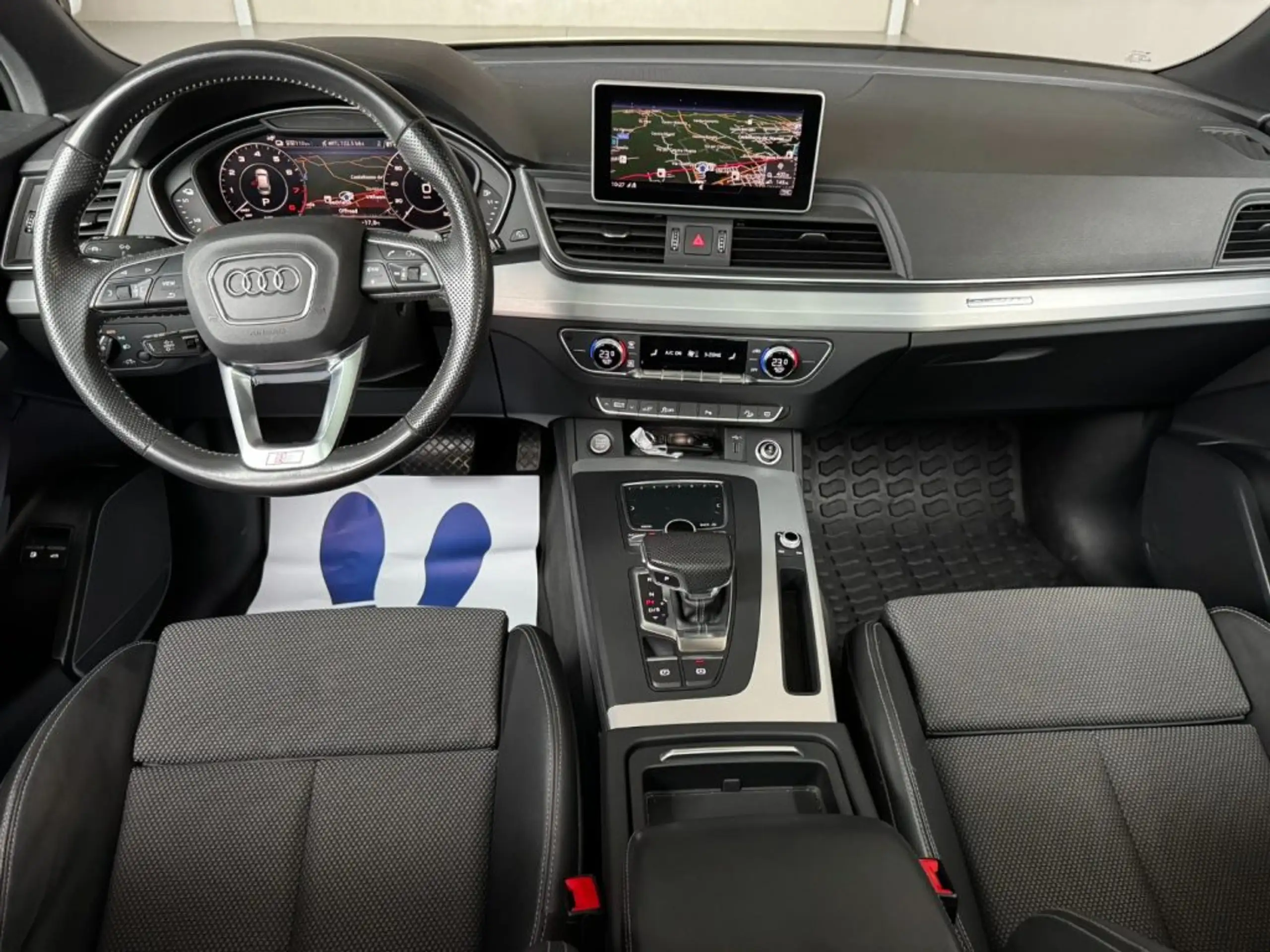 Audi - Q5