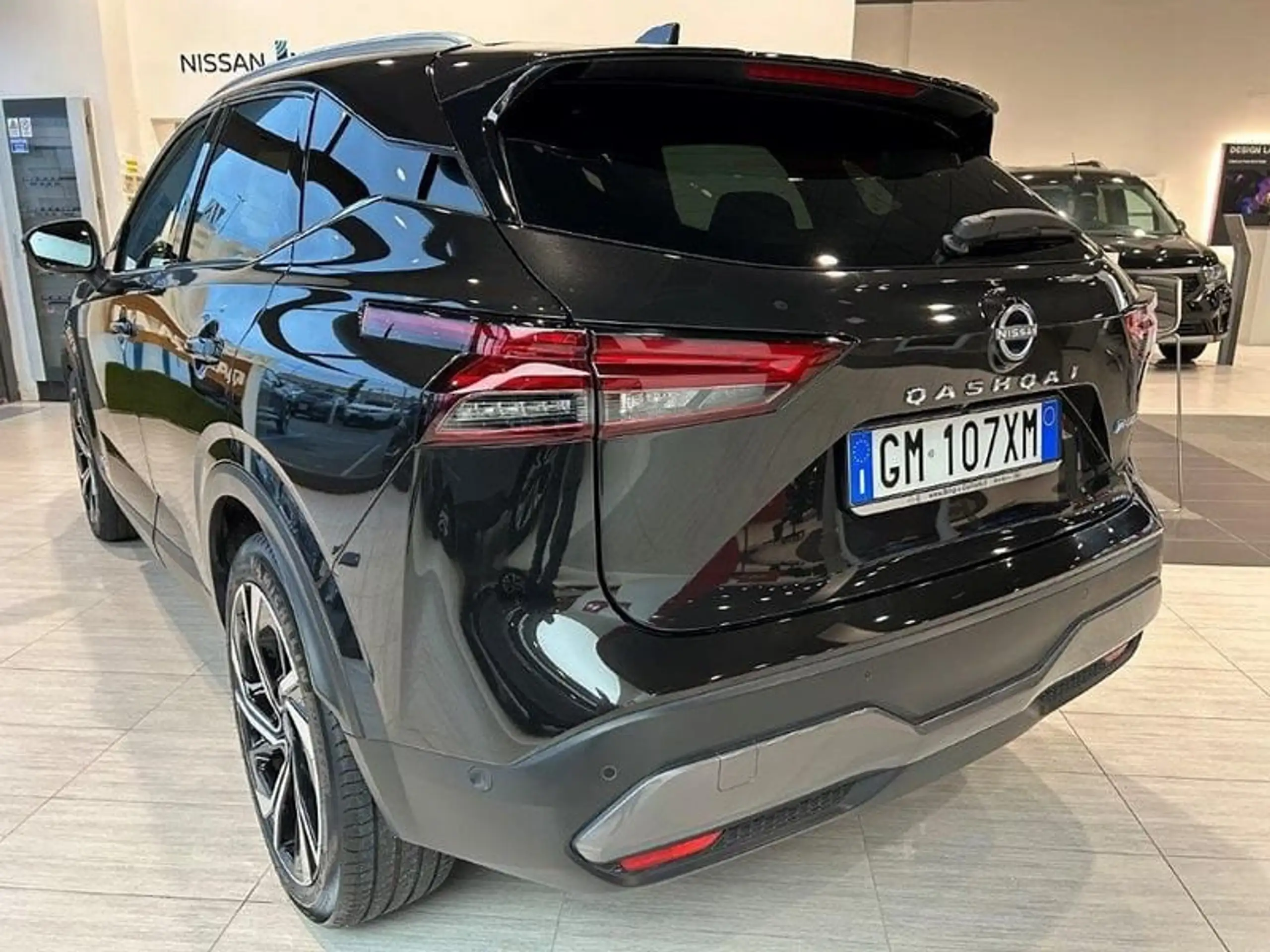 Nissan - Qashqai