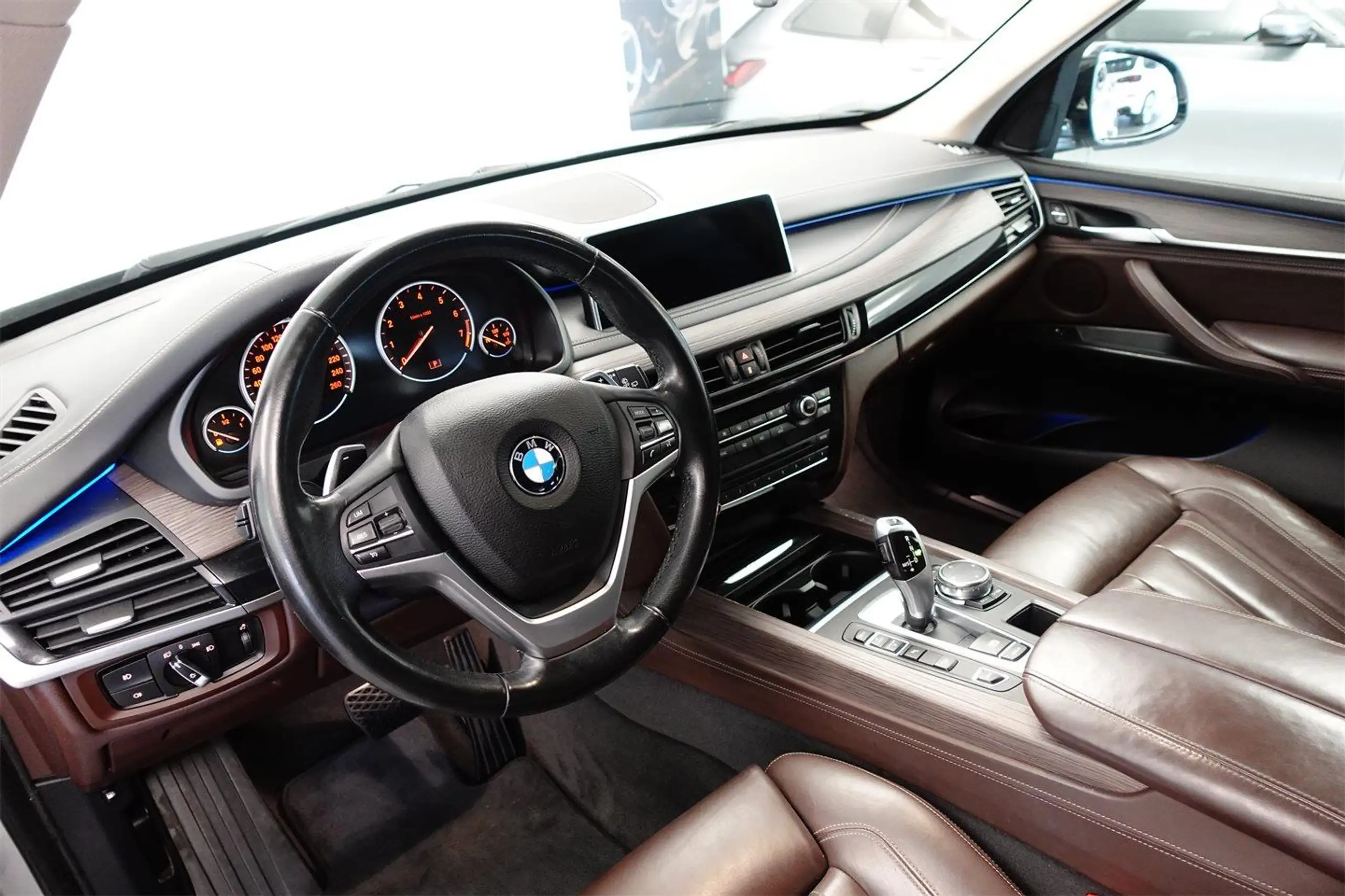 BMW - X5