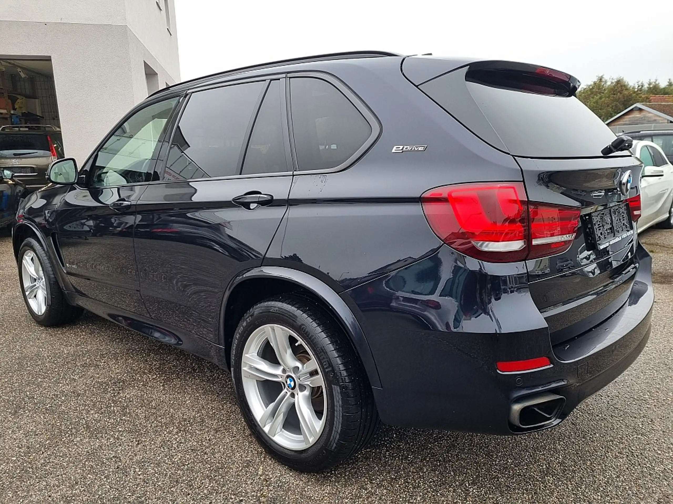 BMW - X5