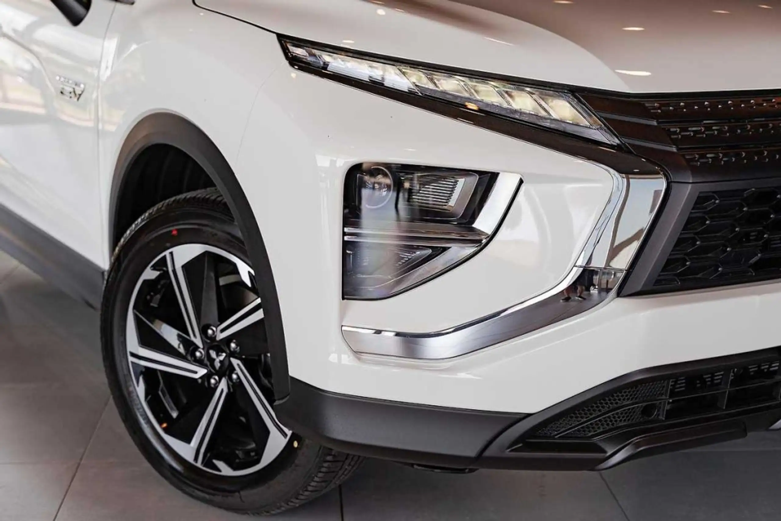 Mitsubishi - Eclipse Cross