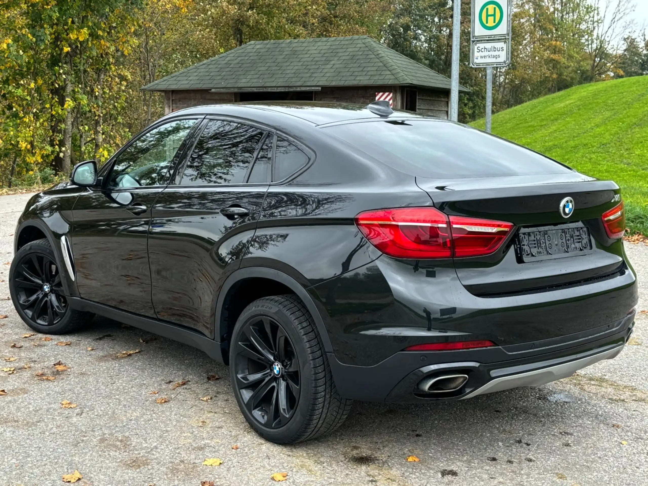 BMW - X6