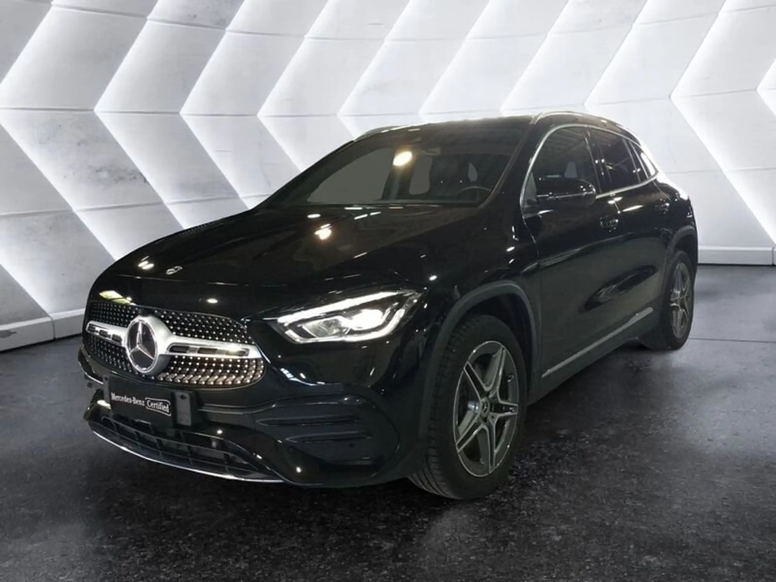 Mercedes-Benz GLA 250 2021