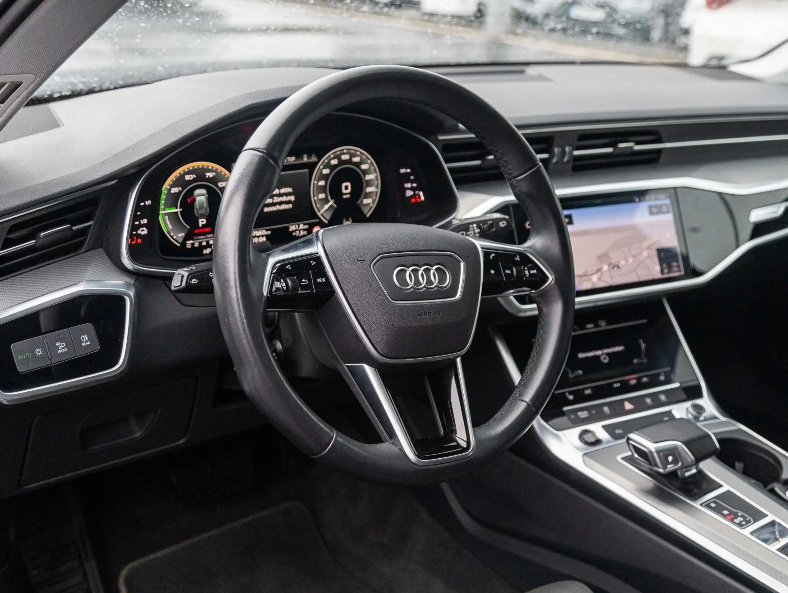 Audi - A6