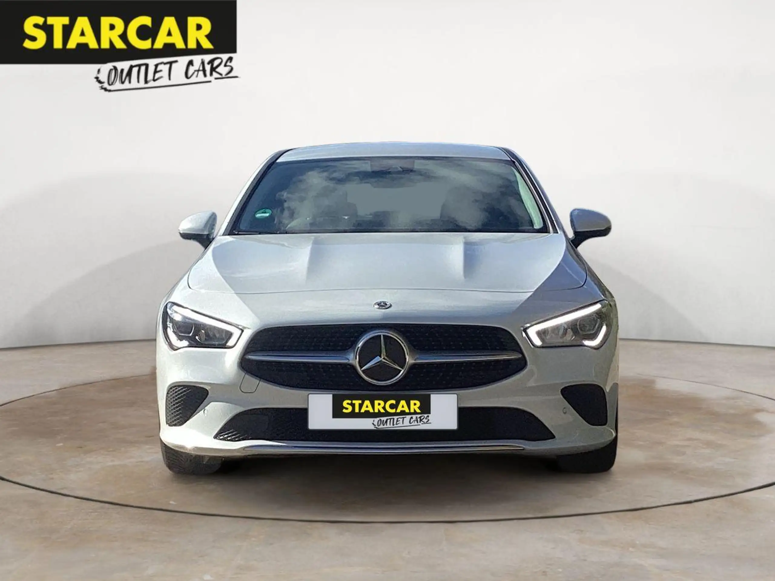 Mercedes-Benz - CLA 200