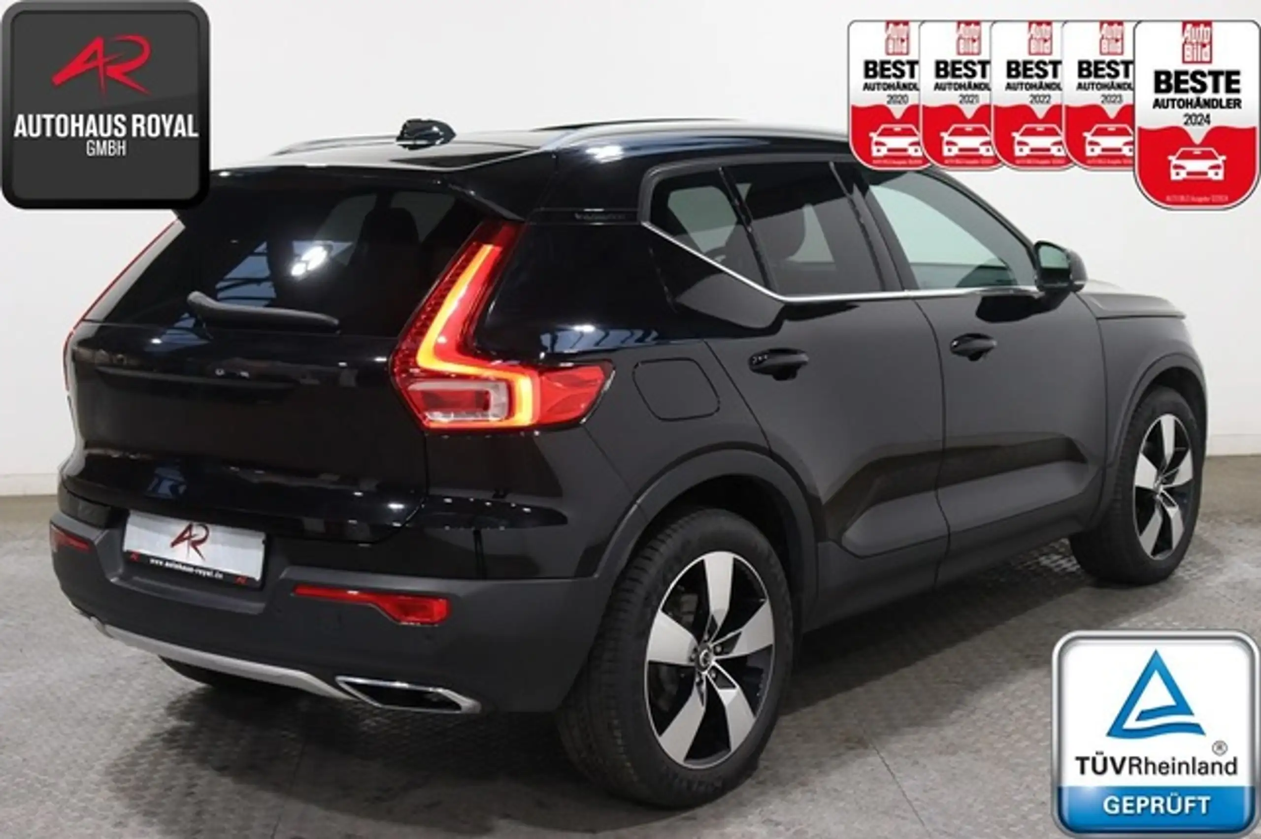 Volvo - XC40