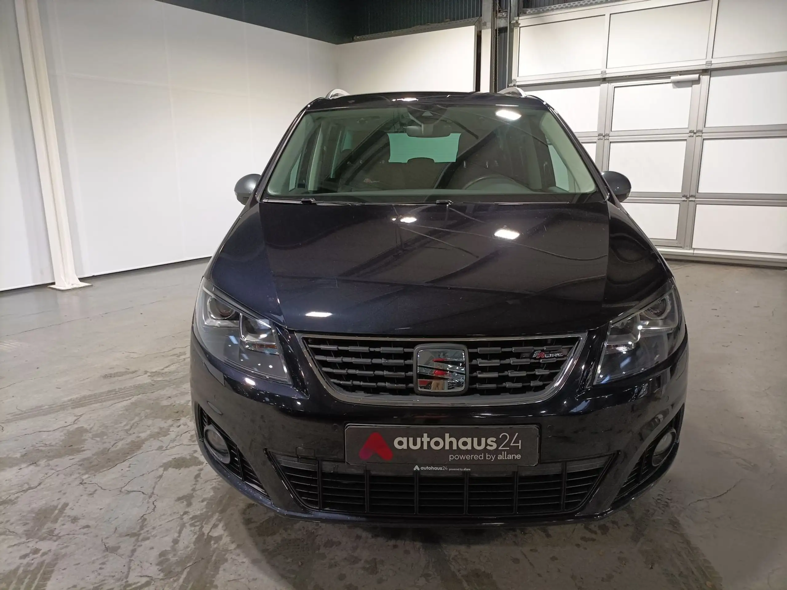 SEAT - Alhambra