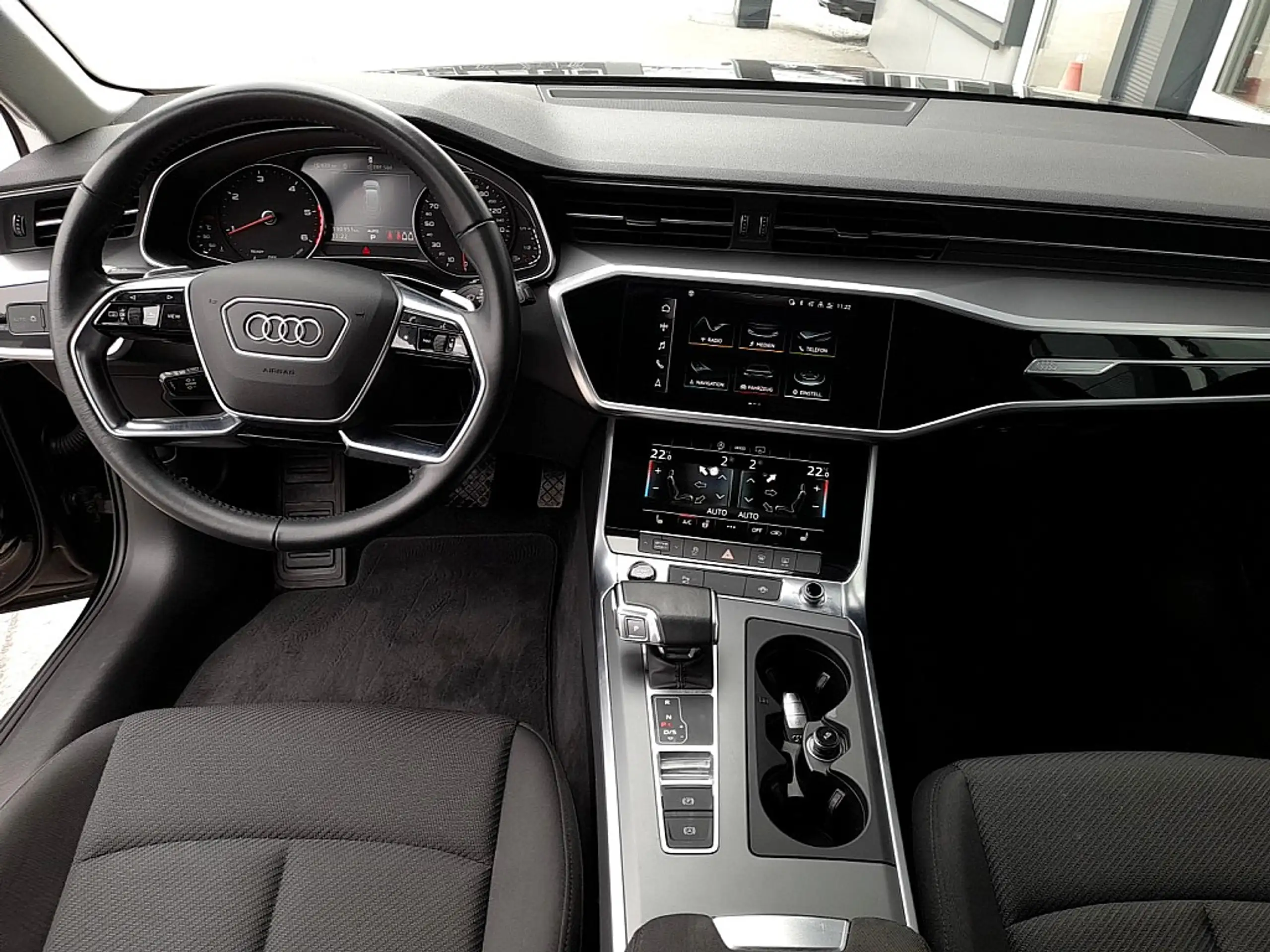 Audi - A6