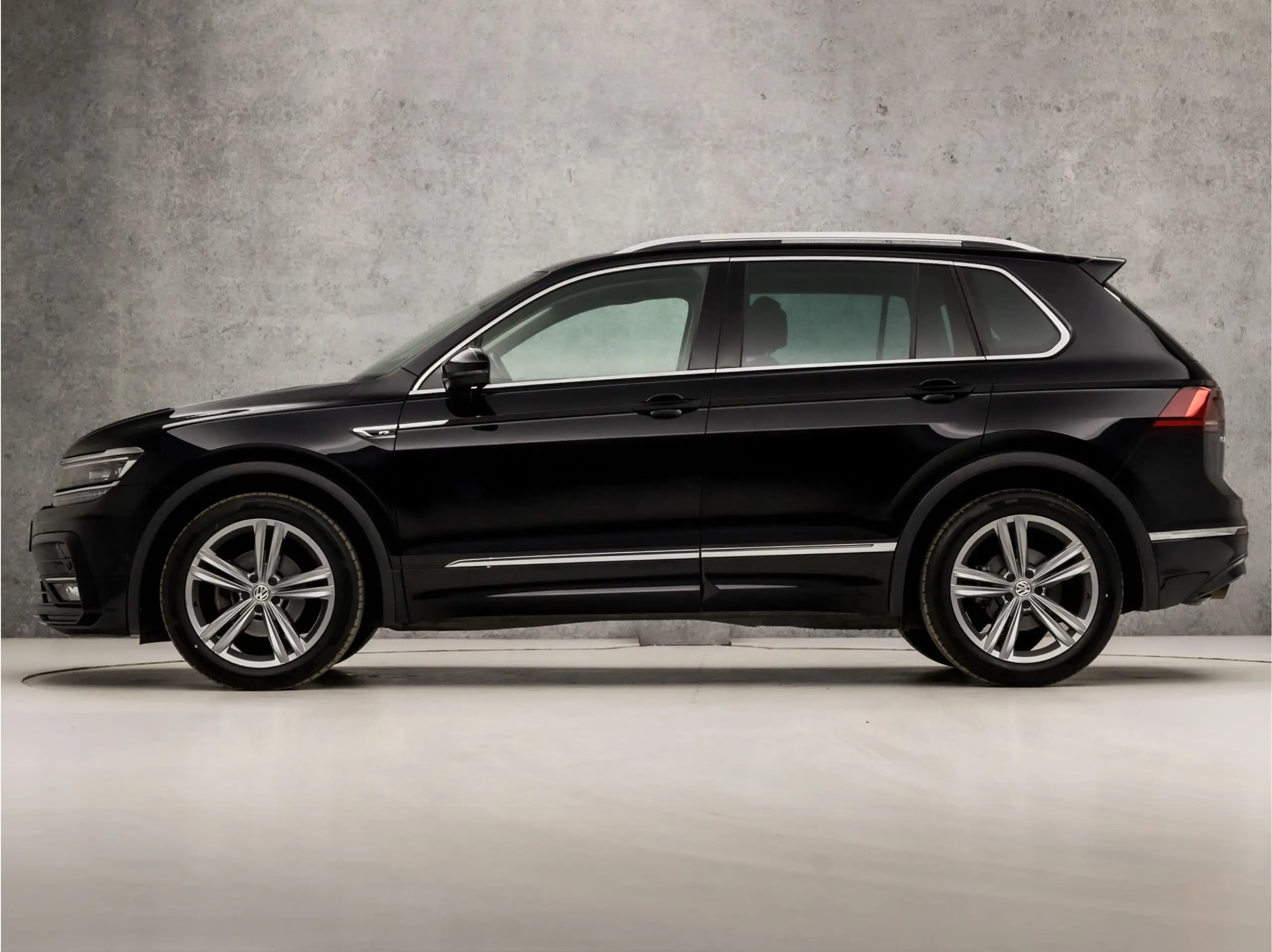 Volkswagen - Tiguan