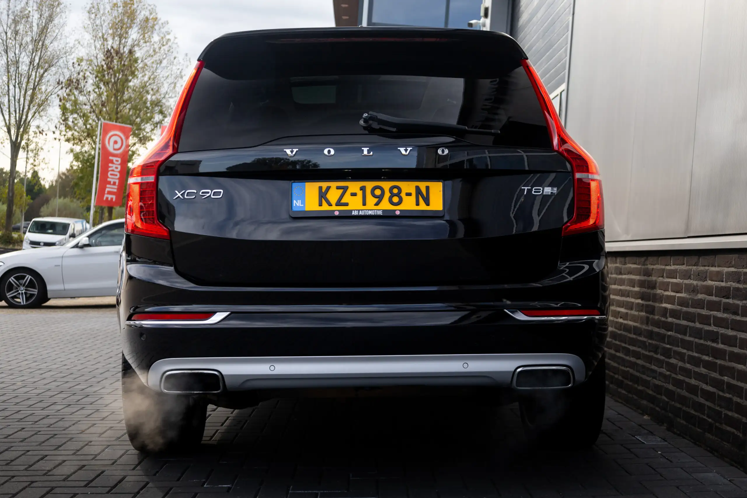 Volvo - XC90