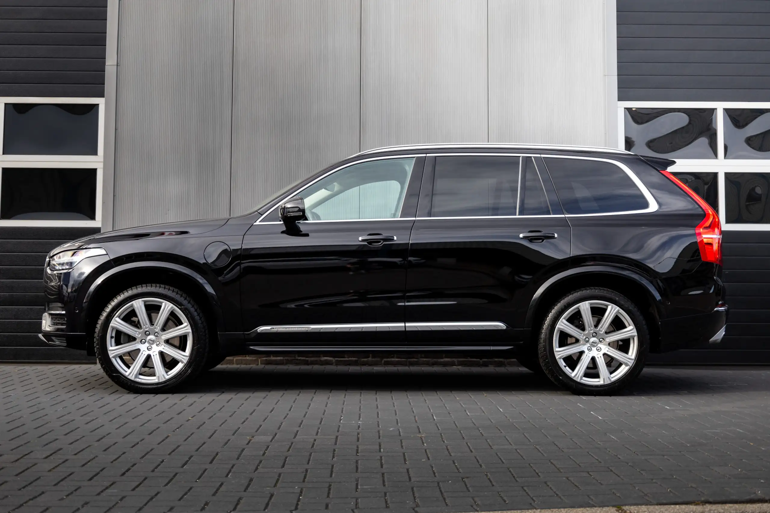 Volvo - XC90