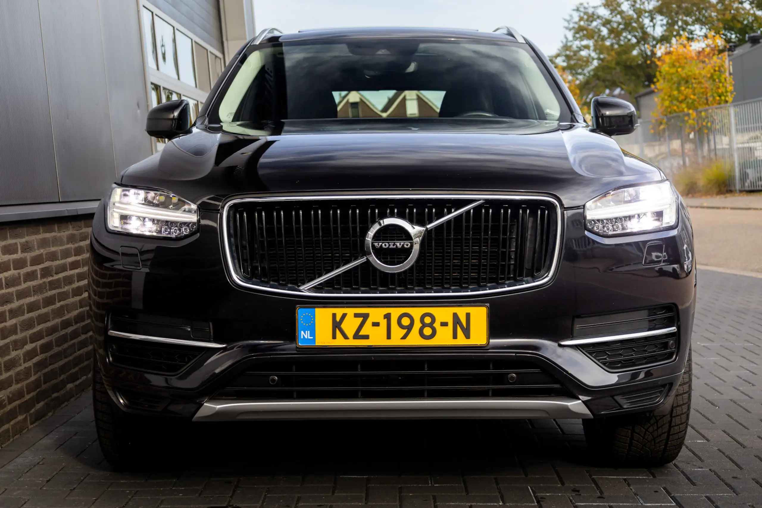 Volvo - XC90